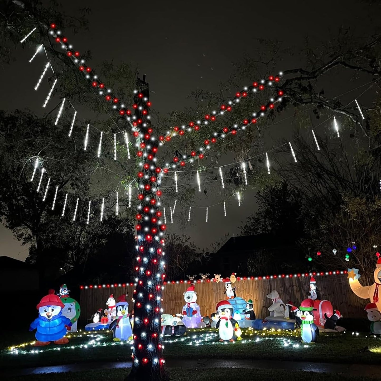 YEGUO 165ft 500 LED Christmas Lights Indoor, Red and White String Light Outdoor Waterproof, 8 Modes Green Wire Plug in with Timer Memory