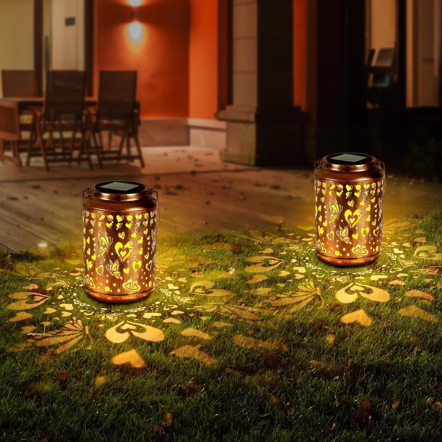 Solar Lanterns Outdoor, Love Mom Lantern Garden Decor Waterproof Decor Light Hanging Solar Lights Yard Decor, Gifts for Women, Gifts for Mom, Gifts for Grandma
