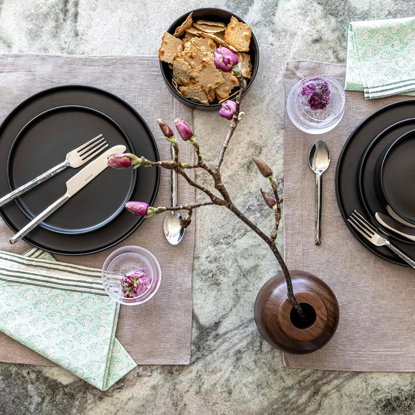 over&back 12-Piece Stackable Stoneware Dinnerware Set – Includes 4 Dinner Plates, 4 Salad Plates, 4 Cereal Bowls & 4 Dinner Bowls – Durable & Stylish Semi-Matte Black Dishes