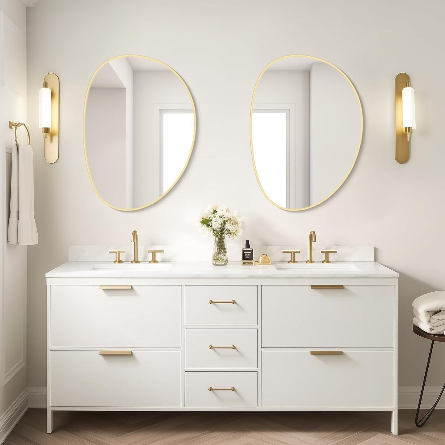 WallBeyond Irregular Wall Mirror, Asymmetrical Mirror Wall Mounted with Gold Framed for Living Room, Bathroom, Bedroom, Entryway Wall Decor, 28"×21", Gold