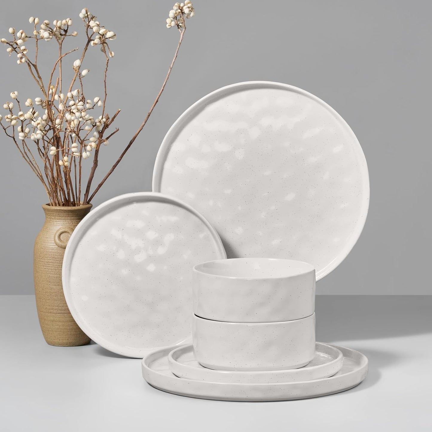 HaWare Dinnerware Sets, 6-Piece Plates and Bowls Set, Stoneware Dish Set for 2, Ceramic Dinnerware for Home Restaurant, Chip and Scratch Resistant, Microwave and Dishwasher Safe, Speckled White