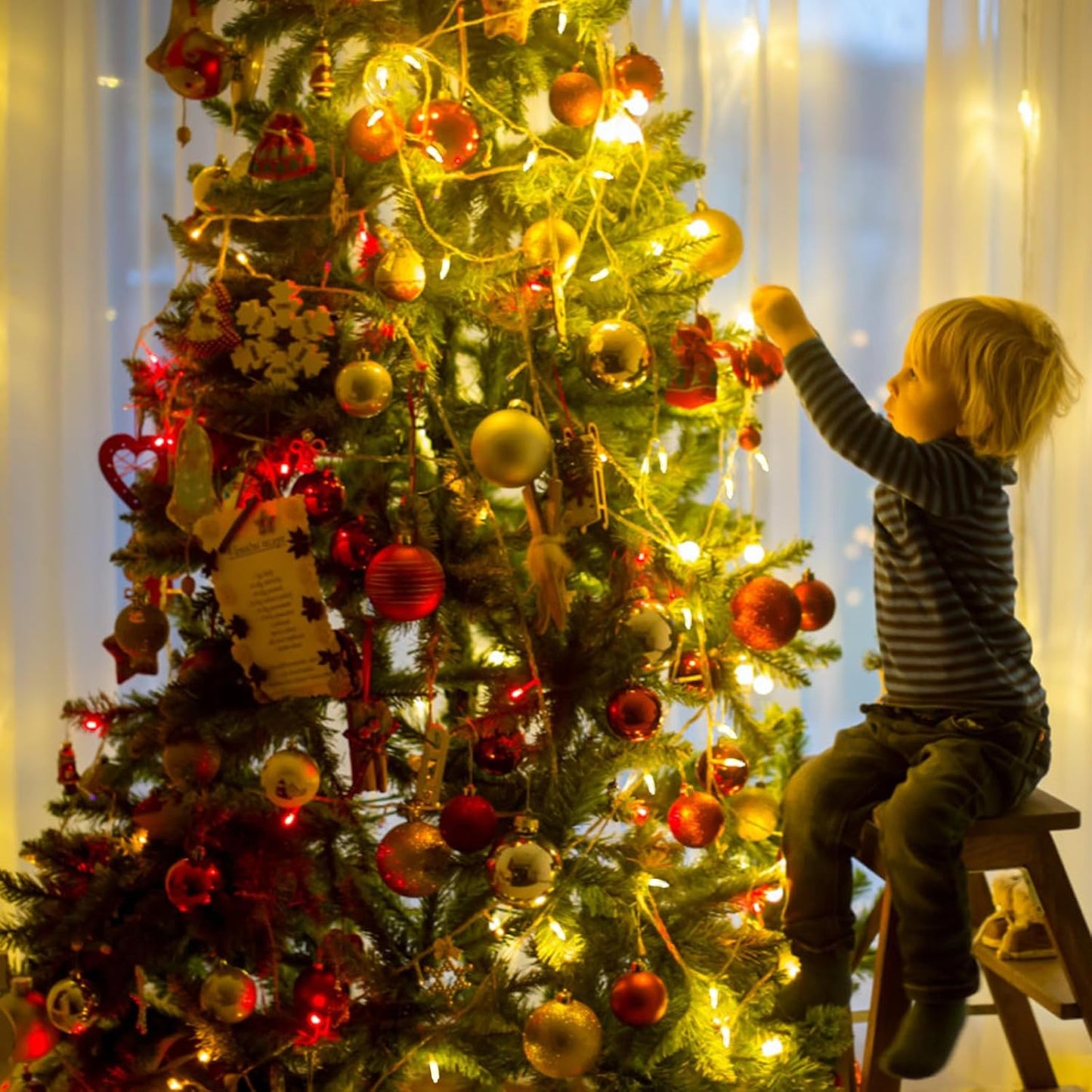 33FT 100LED String Lights,Battery Christmas Music Light Waterproof,Motion Sensor Christmas Lights with 6 Modes for Indoor Outdoor Yard Patio Garden Xmas Tree Decor