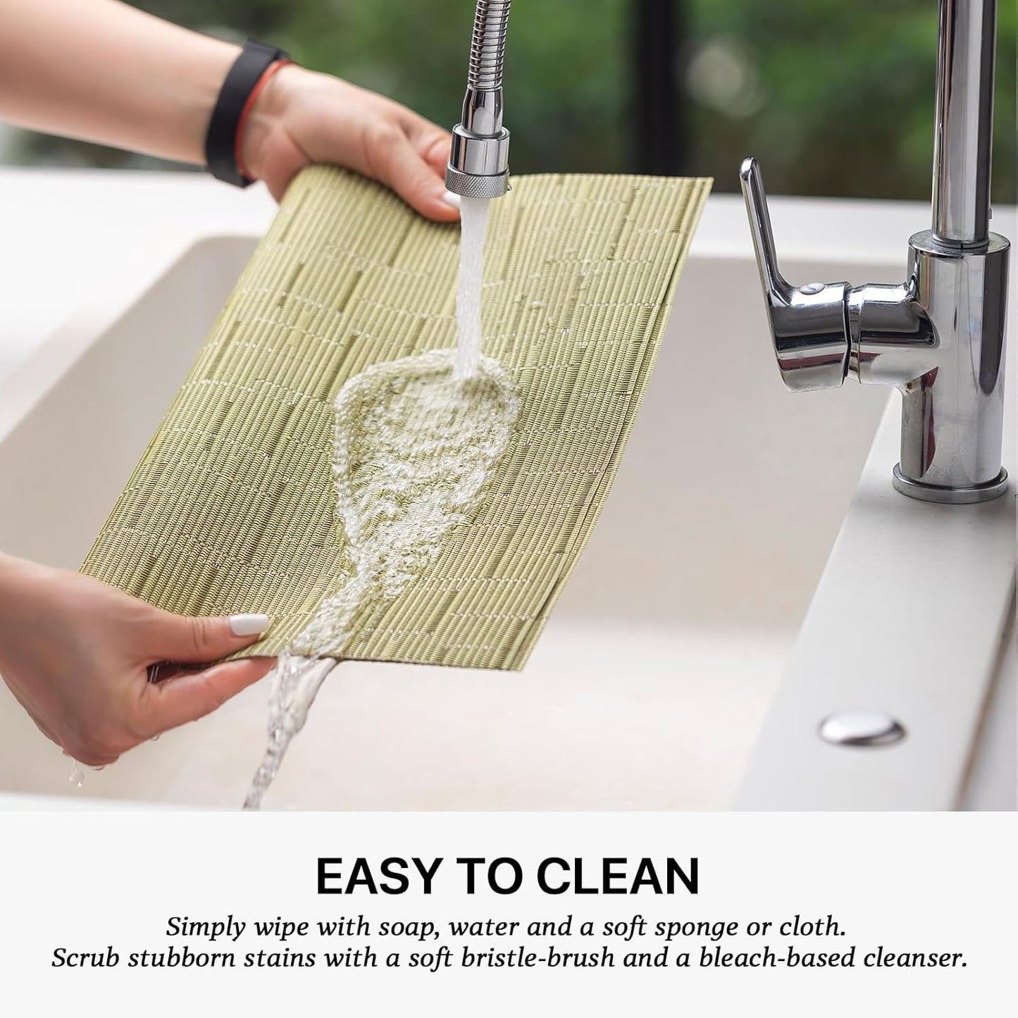 LEXMORE Placemats Set of 4 Vinyl/Plastic Woven Place Mats for Kitchen Table Indoor/Outdoor Washable Placemat Wipeable Dining Table Mats(Pea Green)