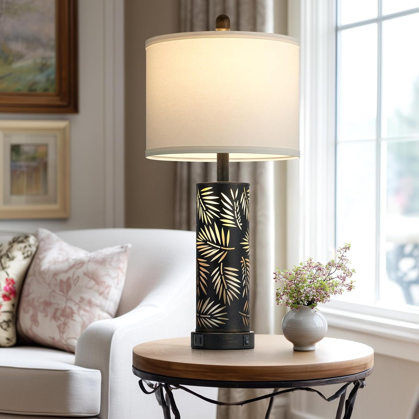 Set of 2 Rustic Table Lamps for Living Room Bedroom, Vintage Farmhouse Nightstand Lamp with 2 USB Ports, Hollow Out Black Metel Lamp for End Table with Nightlight (Retro Black)