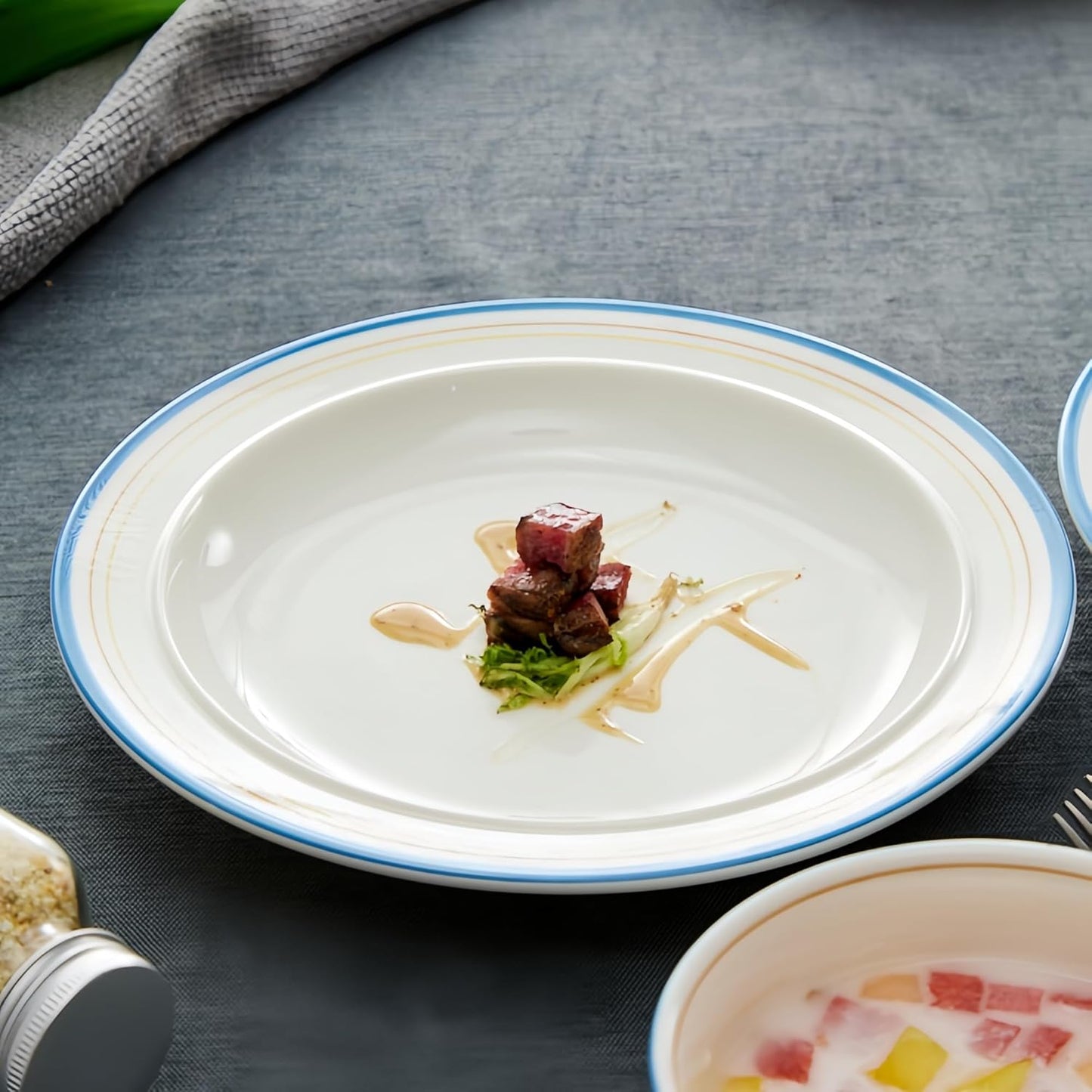 10.5-inch Porcelain Dinner Plate Set of 6 - Microwave, Oven and Dishwasher Safe, Scratch Resistant. (Cozy Blue)