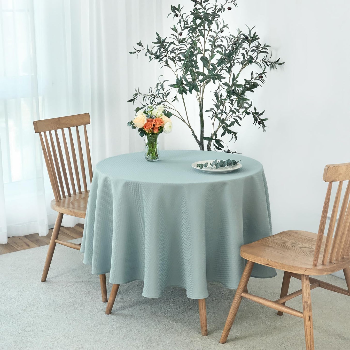 maxmill Round Weaved Texture Design Tablecloth Spill-Proof Wrinkle Free Soft Washable Table Cloth for Circular Table Cover, for Dining Room Banquet Parties Holiday Dinner, 70 Inch Dusty Blue