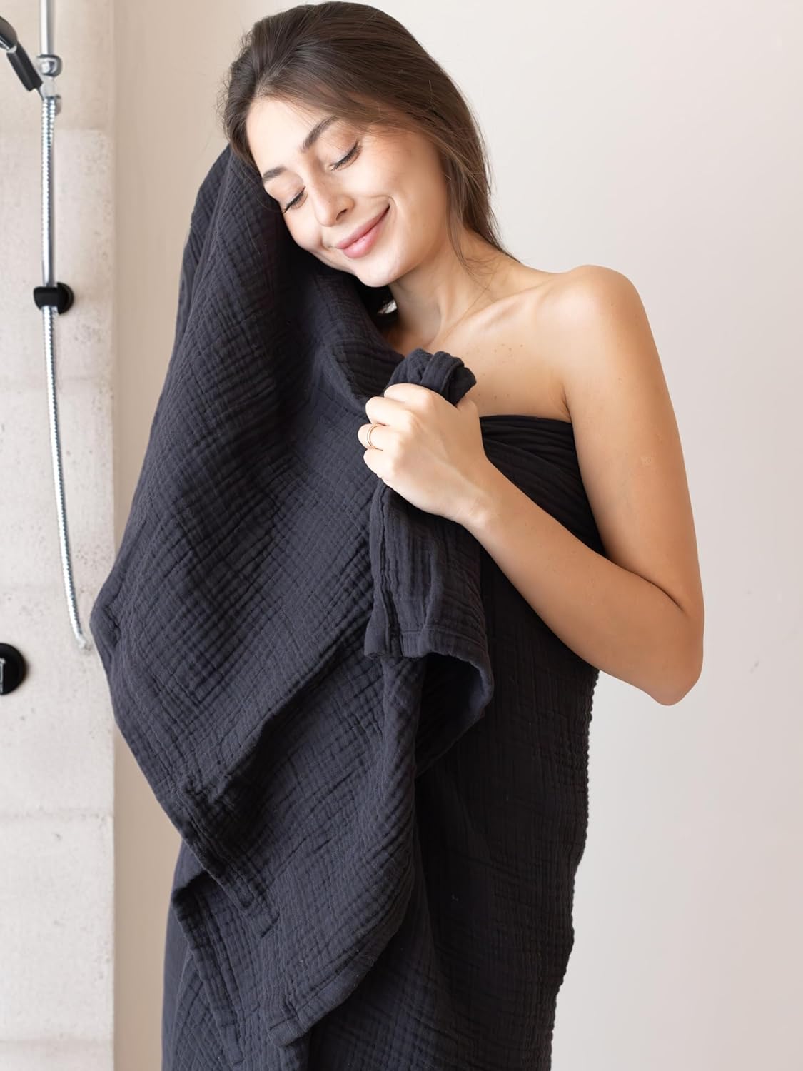 Muslin Hand Towel Pack of 4 18"x34" Inch Large Size - 100% Turkish Cotton, Thin, Soft, Quick-Dry, Lint-Free, Hand Towels (Black, Pack of 4 Hand Towels)