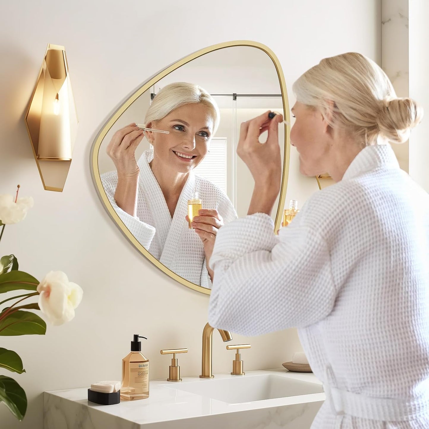 WallBeyond Asymmetrical Mirror, Irregular Wall Mirror, Wall Mirrors Decorative for Bedroom Living Room entryway Hall, Wall Mirror for mid Century Modern Decor 24" H x 19" W, Gold