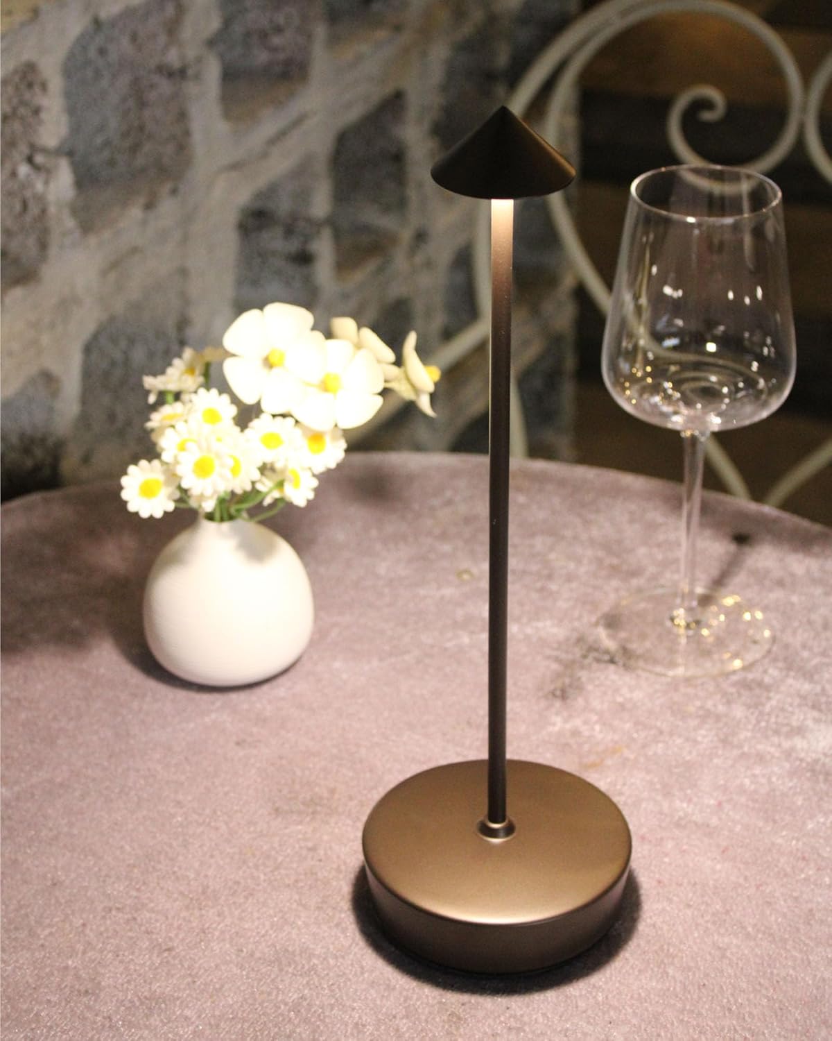 Cordless Led Table Desk Lamp 2 Pack, 7000mAh Battery Outdoor Table Light Waterproof for Restaurant Patio Camping Home Decor, USB-A Output, Brightness Memory, Dimmable