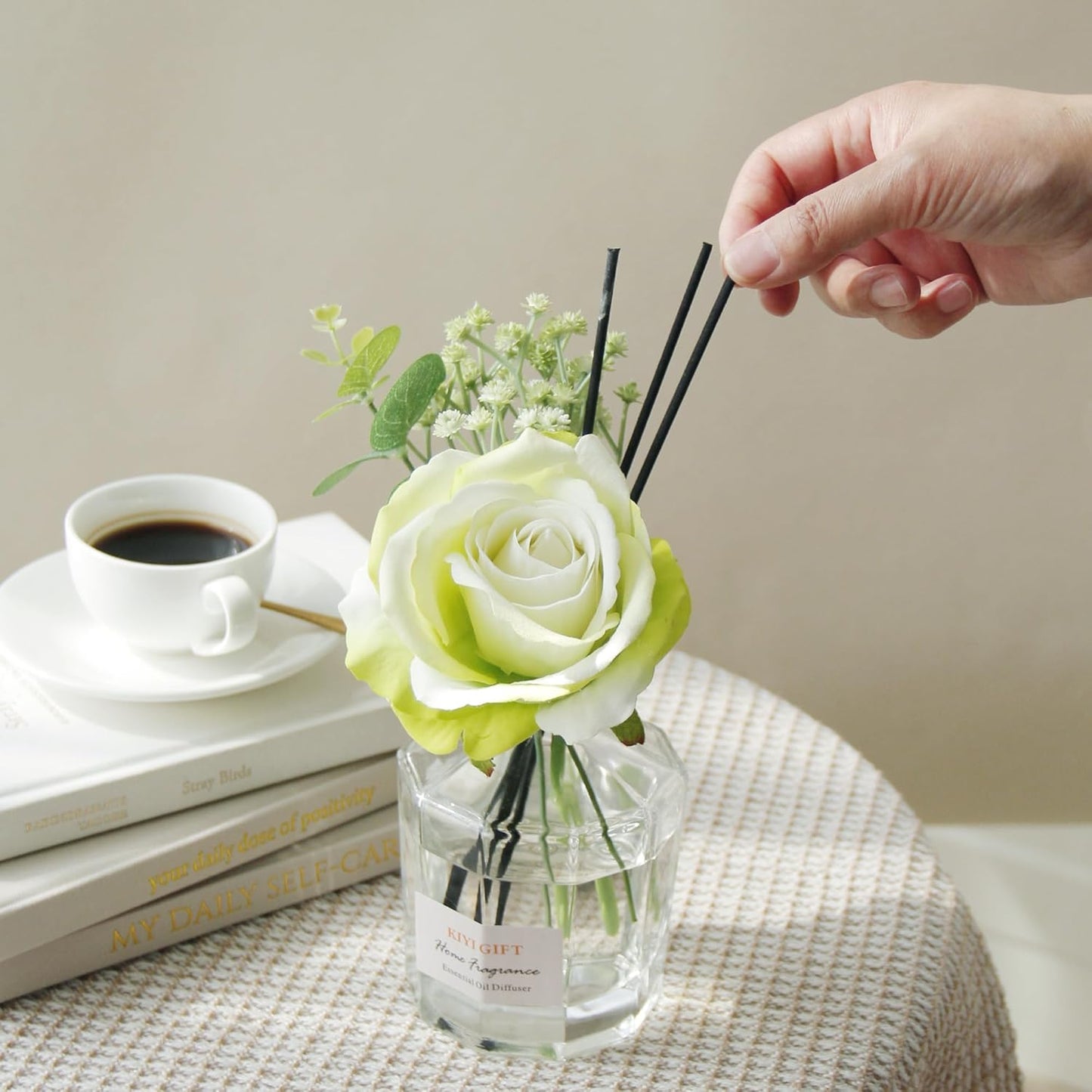 Reed Diffuser Set -8.4 fl oz Scent Diffuser with 6 Reed Sticks, Home Fragrance,Reed Diffuser for Bathroom Shelf Decore (Bellflower)