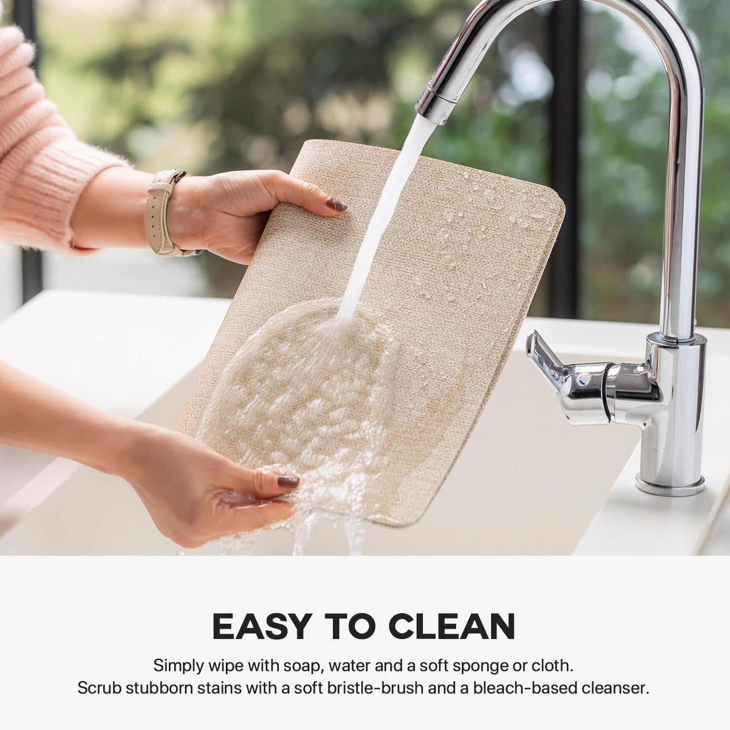 Faux Leather Placemats Set of 6 Vinyl Washable Wipeable Table Mats for Kitchen Dining Table Heat Resistant Waterproof Modern Indoor/Outdoor Placemats Non-Slip Easy Clean Place Mats (Beige)