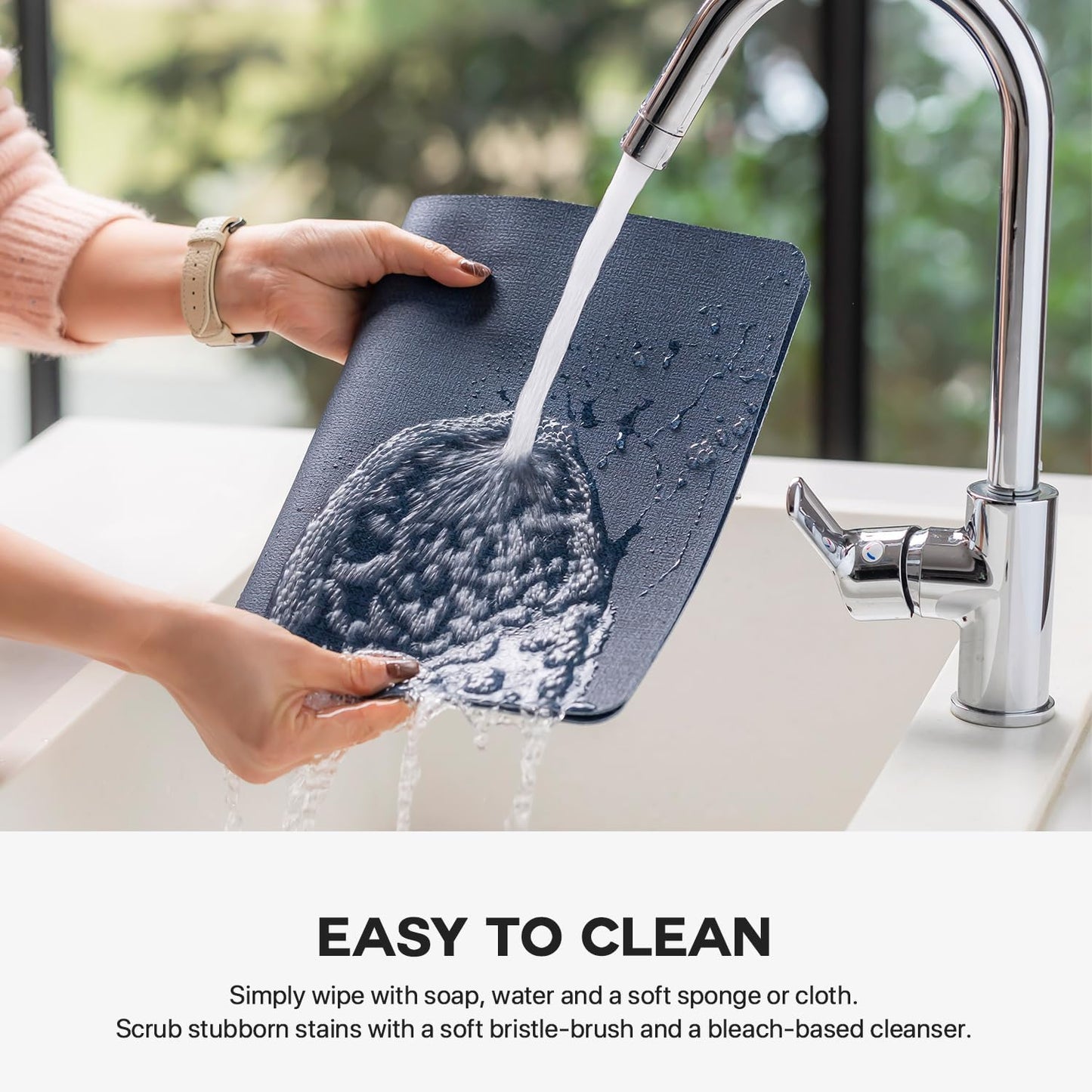 Faux Leather Placemats Set of 6 Vinyl Washable Wipeable Table Mats for Kitchen Dining Table Heat Resistant Waterproof Modern Indoor/Outdoor Placemats Non-Slip Easy Clean Place Mats (Navy)