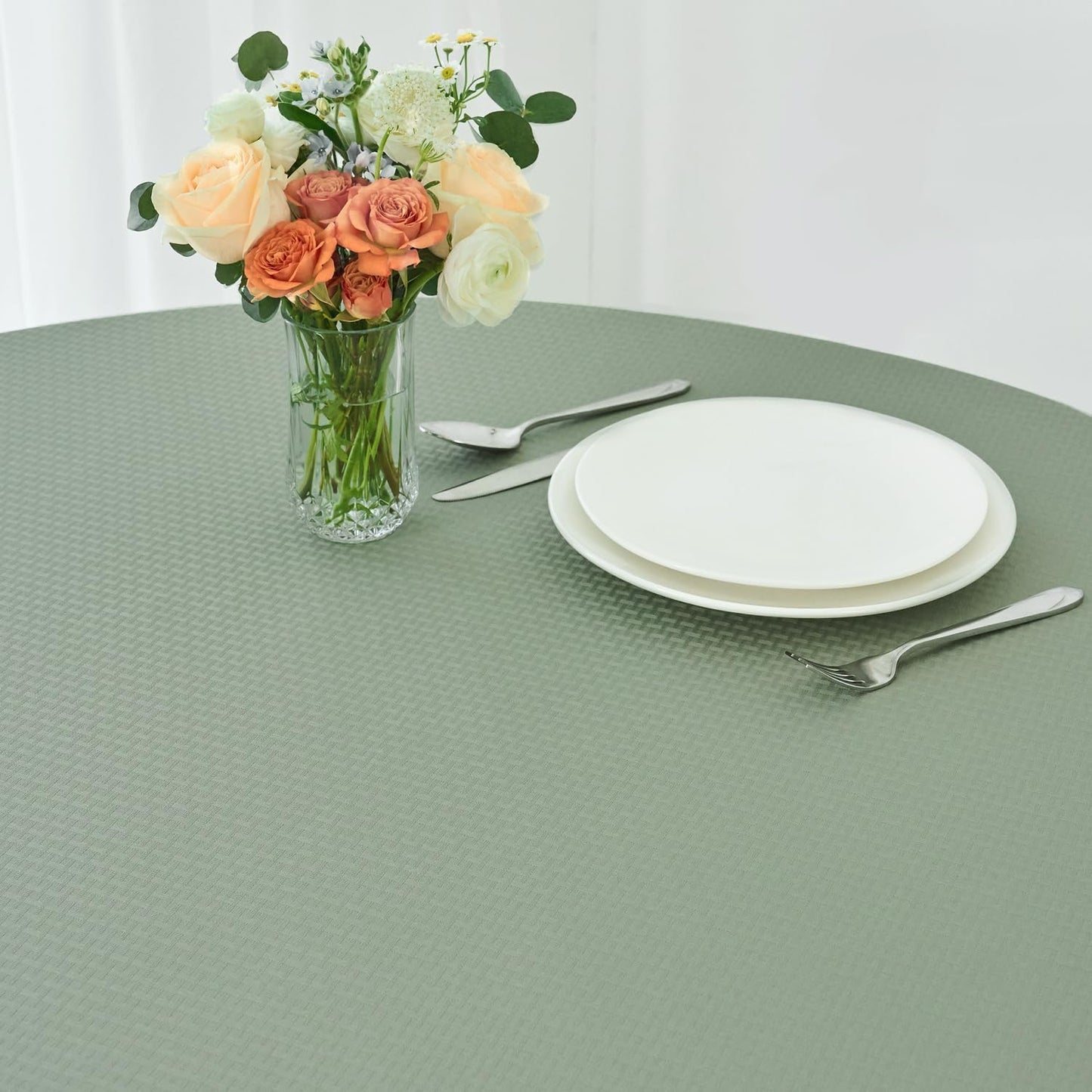 maxmill Round Weaved Texture Design Tablecloth Spill-Proof Wrinkle Free Soft Washable Table Cloth for Circular Table Cover, for Dining Room Banquet Parties Holiday Dinner, 90 Inch Sage Green