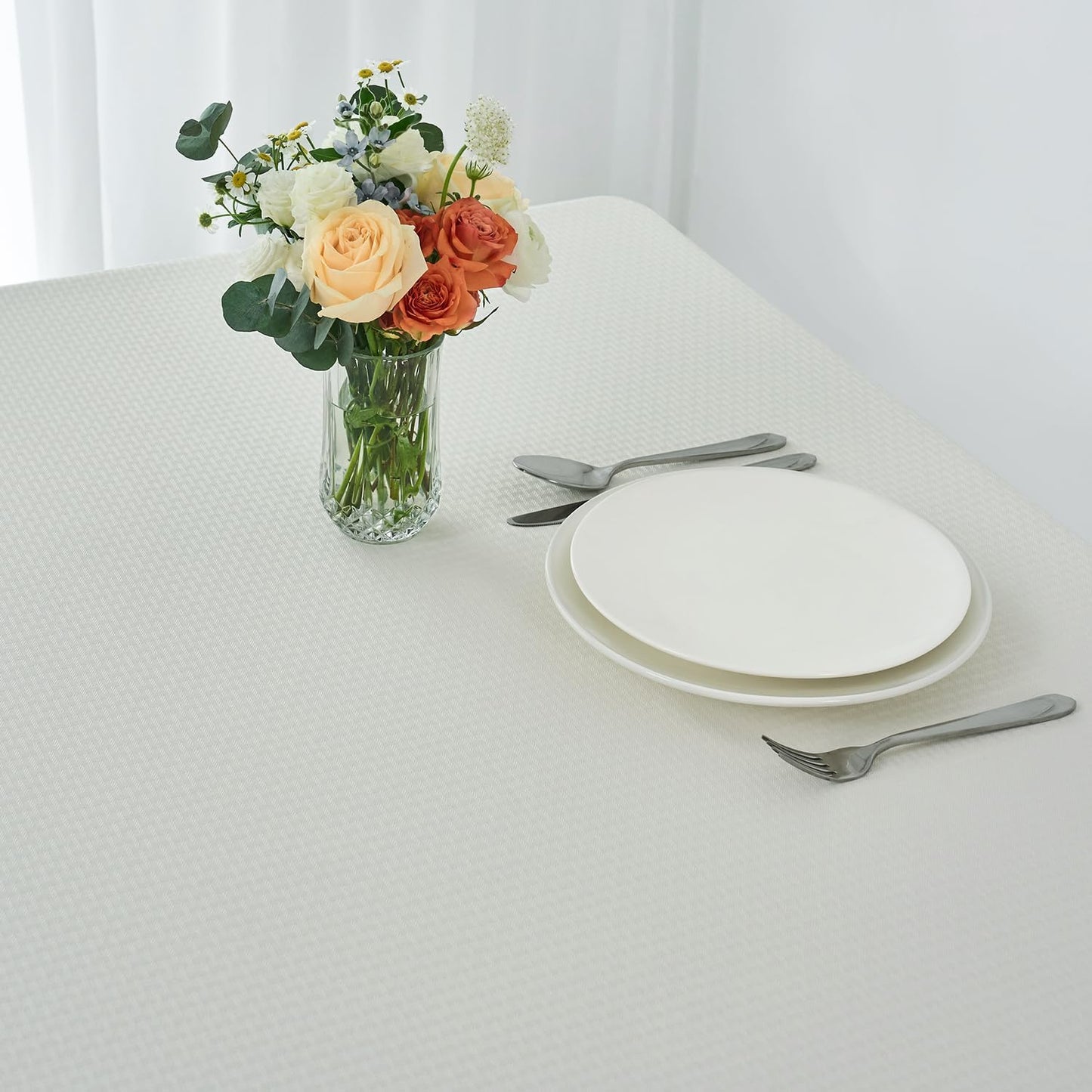maxmill Rectangle Tablecloth Weaved Texture Design Water Resistant Wrinkle Free Spill-Proof, Soft Table Cloth for Dining Room Decoration, Banquet Parties Event Holiday Dinner, 52 x 84 Inch Ivory