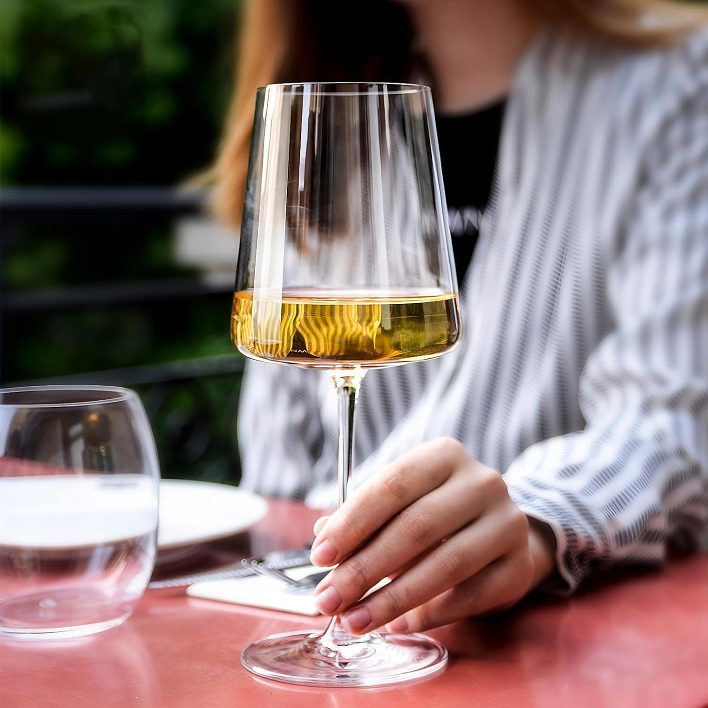 KAMMAK Wine Glasses Set of 2, 17 oz Hand Blown Crystal Bordeaux Wine Glasses, Thin Rim & Long Stem, Perfect for Red & White, Daily Use, Wedding Anniversary or Birthday Gift with Gift Box, S85BJ52