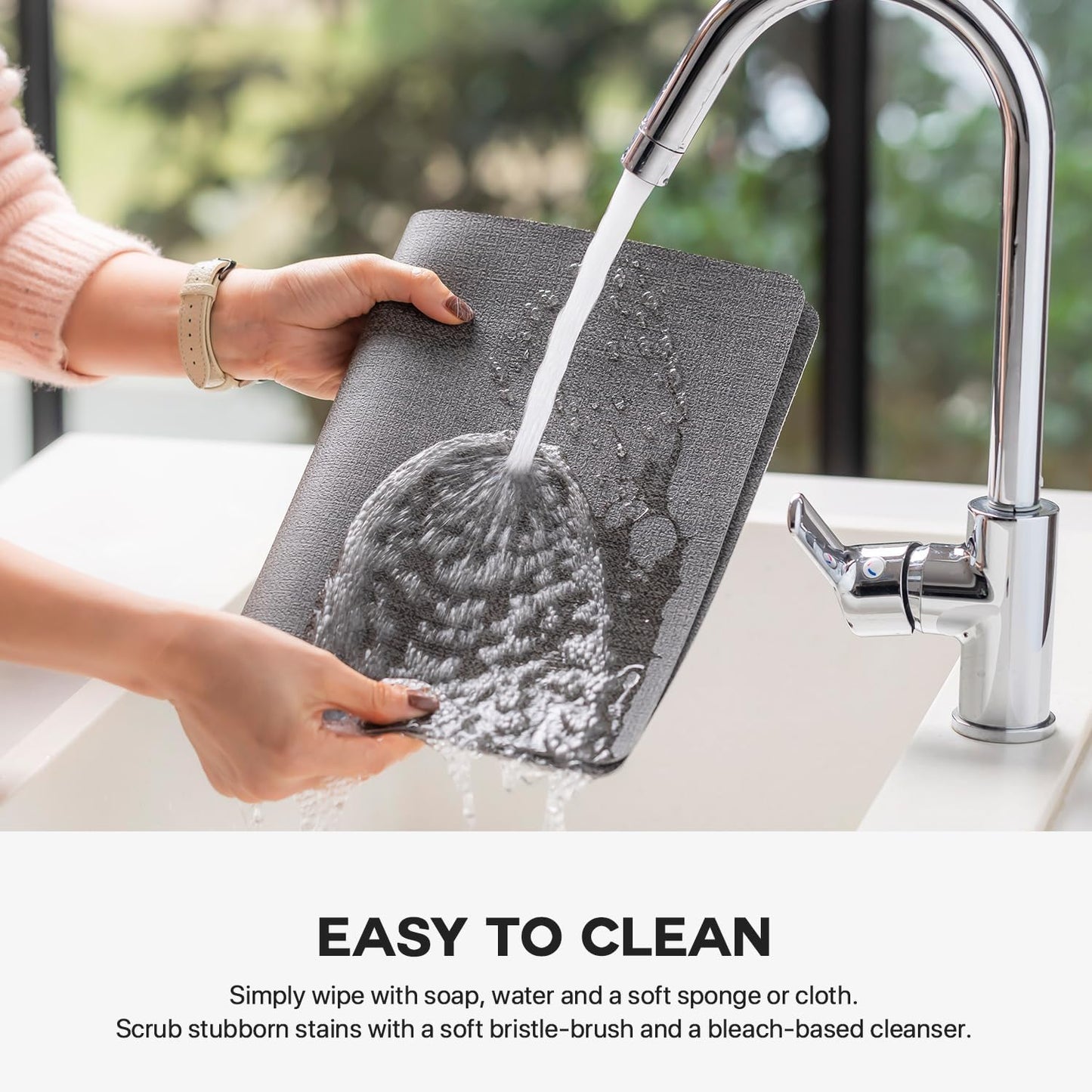 Faux Leather Placemats Set of 6 Vinyl Washable Wipeable Table Mats for Kitchen Dining Table Heat Resistant Waterproof Modern Indoor/Outdoor Placemats Non-Slip Easy Clean Place Mats (Midnight)