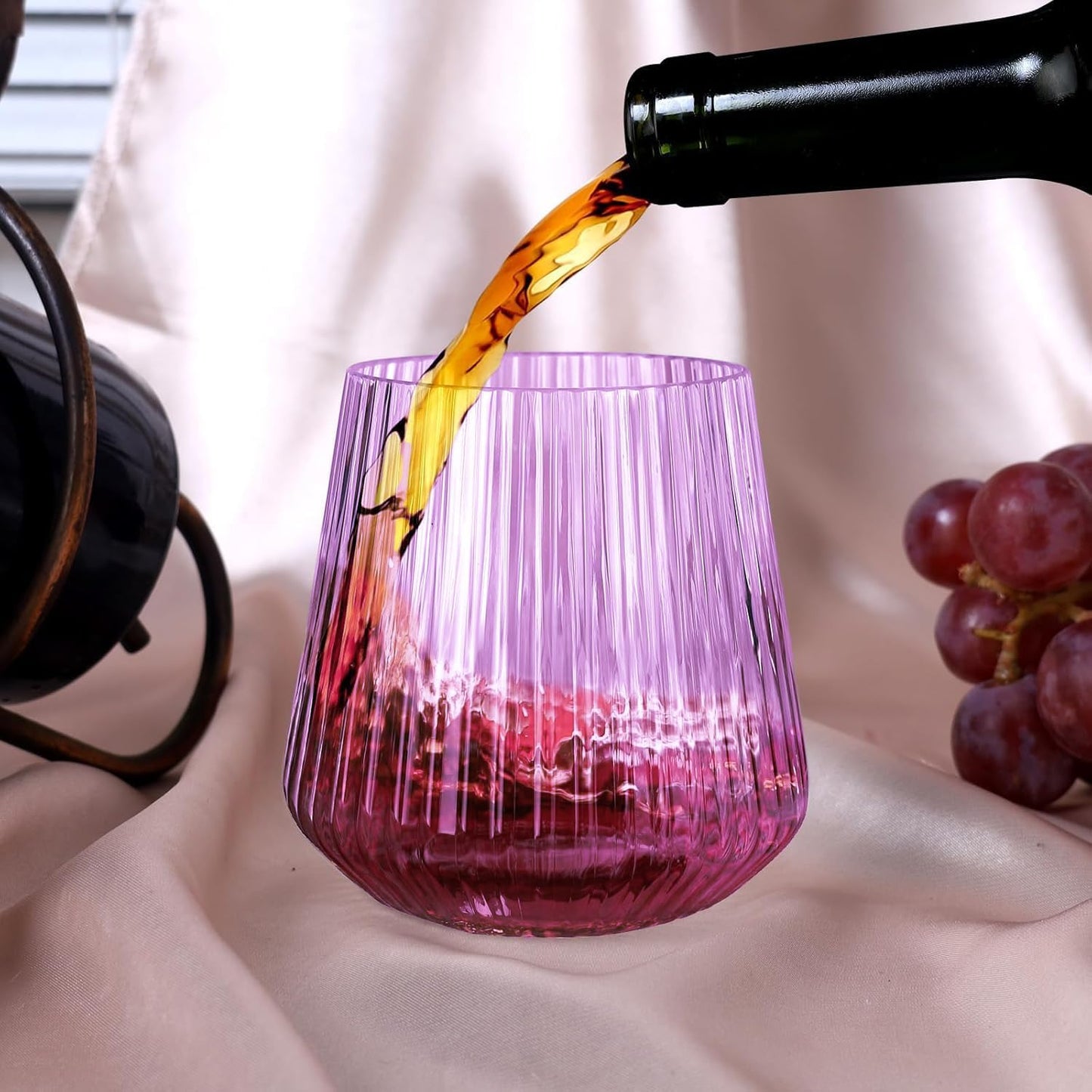 40 Pack Plastic Ribbed Wine Glasses, 14Oz Origami Disposable Wine Glasses Unbreakable Clear Plastic Cocktail Glasses Recyclable Shatterproof Reusable Wine Cups (14oz-purple-40pack)