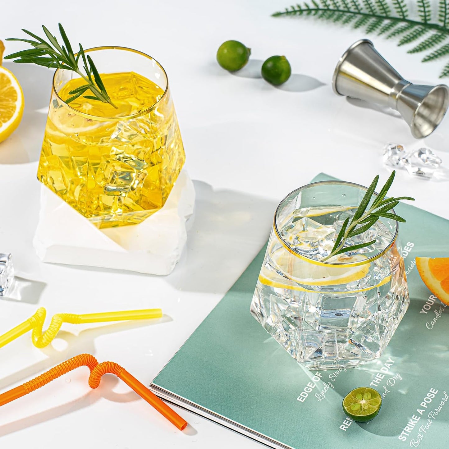 Goodluck 40 PCS Diamond Stemless Plastic Wine Whiskey Glasses, 12 Oz Disposable Cocktail Glasses, Suitable for Weddings, Birthday Parties, Family Gatherings, Bars, etc （Gold rimmed cups）