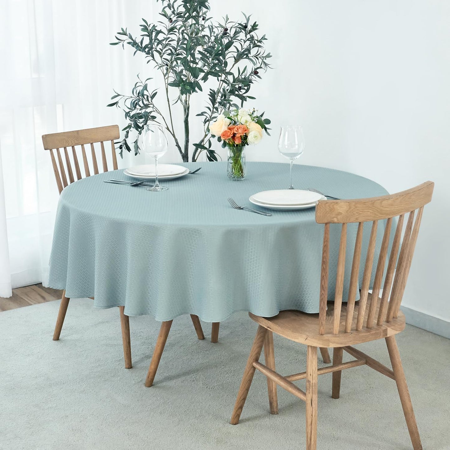 maxmill Round Weaved Texture Design Tablecloth Spill-Proof Wrinkle Free Soft Washable Table Cloth for Circular Table Cover, for Dining Room Banquet Parties Holiday Dinner, 70 Inch Dusty Blue
