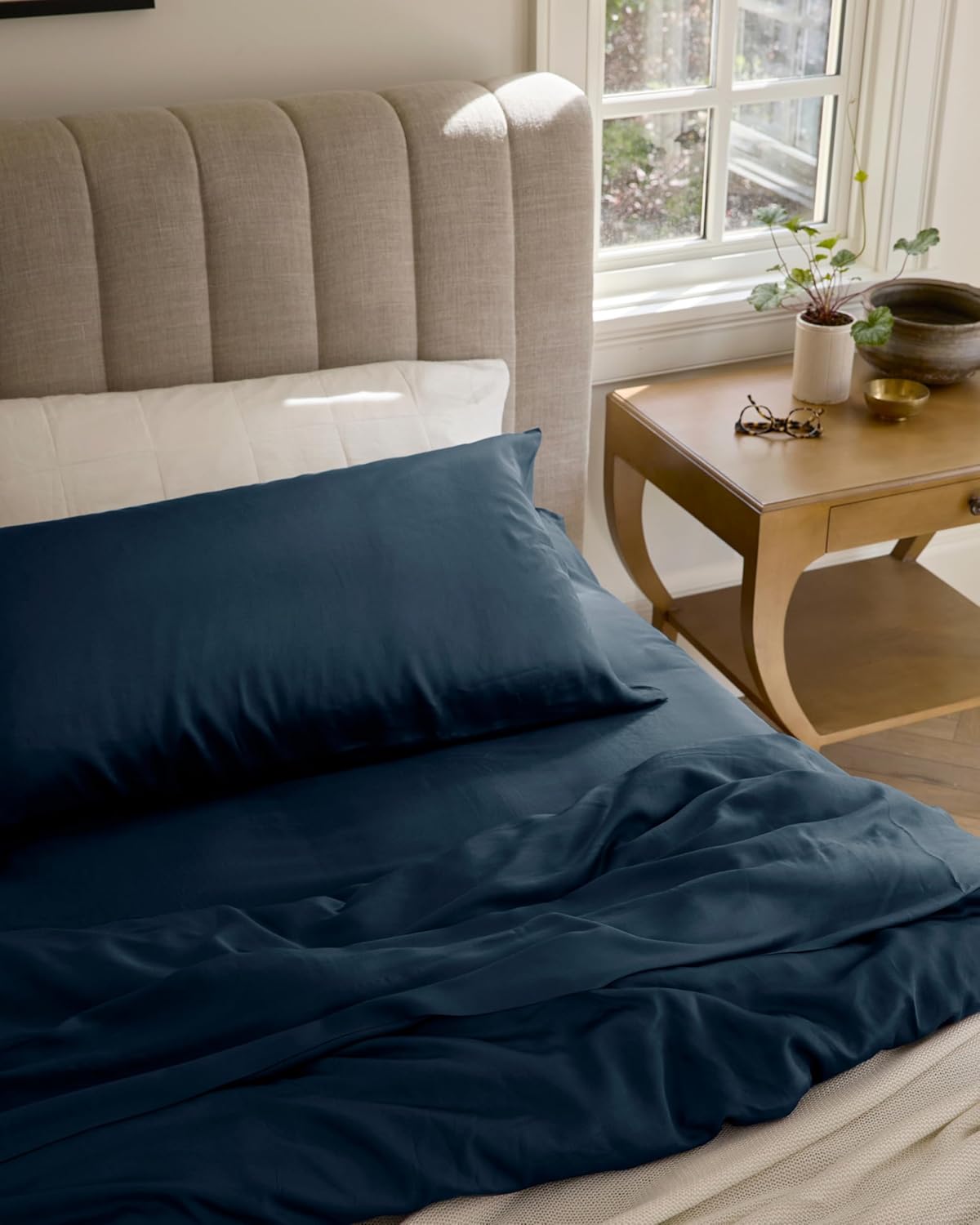 Cozy Earth Luxury Bed Sheet Set - 100% Viscose from Bamboo Fabric, Ultra-Soft & Breathable, Fits Regular & Deep Pocket Mattresses up to 20" - 4 Pieces King Sheet Set Pacific Blue