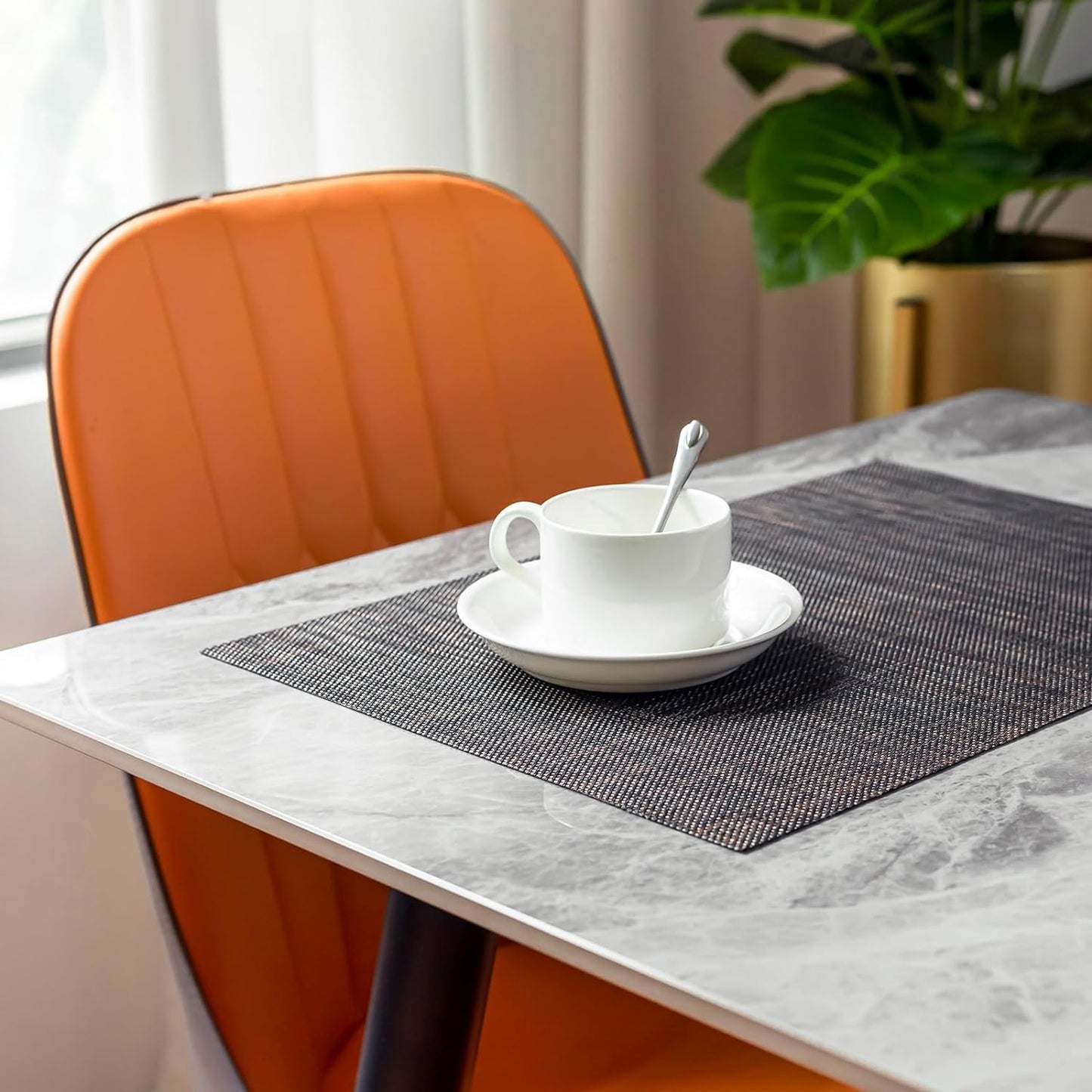 LEXMORE Placemats Set of 8 Vinyl/Plastic Woven Place Mats for Kitchen Table Indoor/Outdoor Washable Placemat Wipeable Dining Table Mats(Black/Brown)