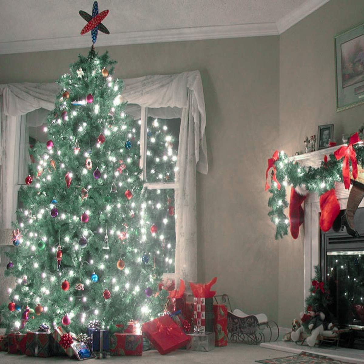 Decute 500LED 164ft Fairy String Lights Cool White Christmas Light Silver Wire w/Remote, Firefly Lights Starry Light for DIY Christmas Tree Costume Wedding Party Table Centerpiece Decor