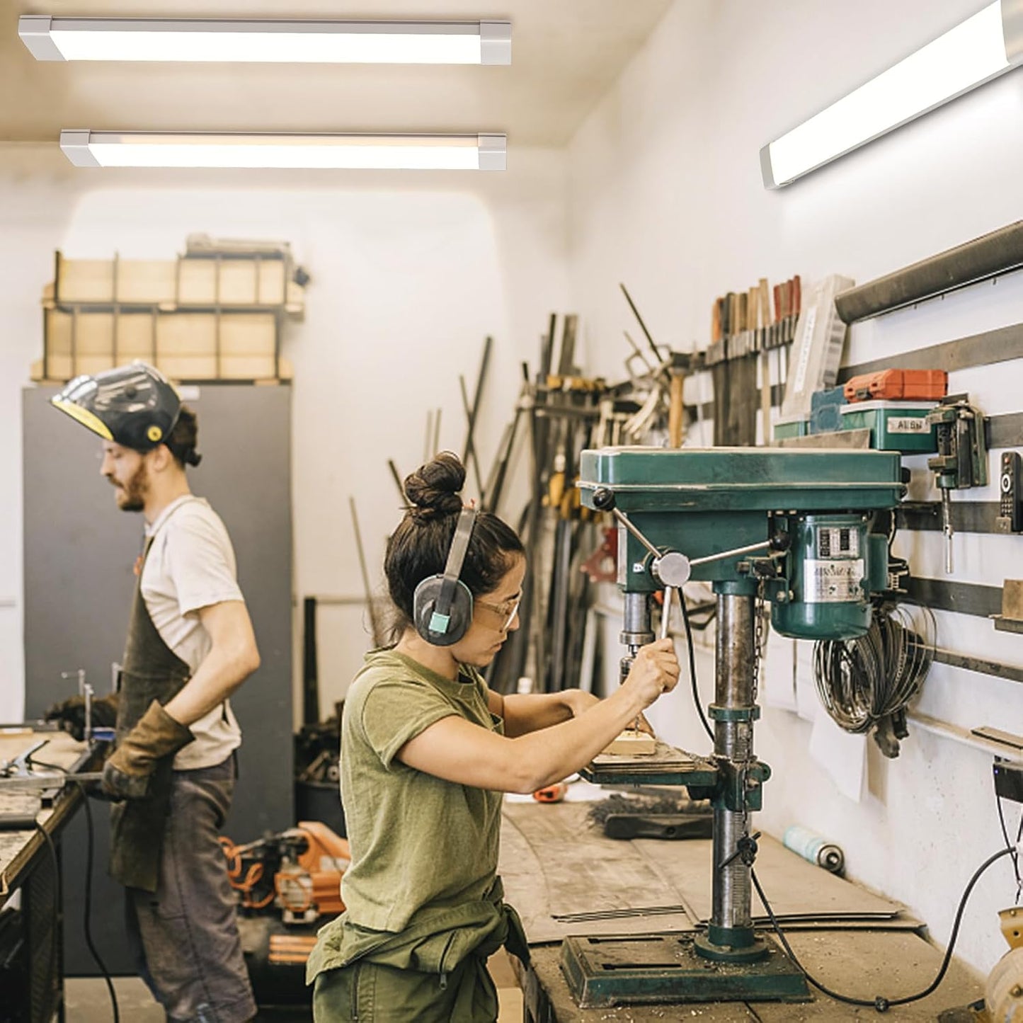 KUKUMAO 5000K LED Ceiling Light Fixture, 2FT with Plug Linkable, 2PCS Waterproof LED Tube Light Under Cabinet Lighting,Closet Light 18W for Garage Kitchen Bathroom Workbench and Office