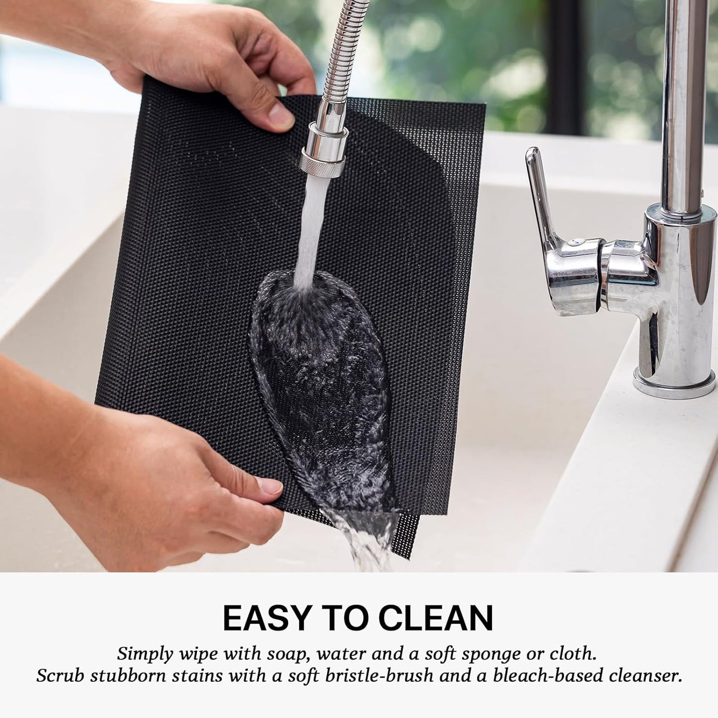 LEXMORE Placemats Set of 6 Vinyl/Plastic Woven Place Mats for Kitchen Table Indoor/Outdoor Washable Placemat Wipeable Dining Table Mats(Black)