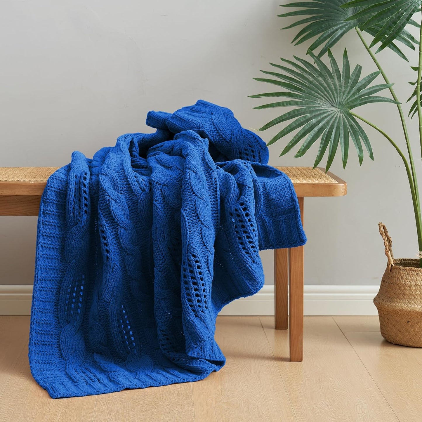 Amélie Home Chunky Knit Throw Blanket, Dual-Sided Soft Chenille Breathable Cable Knitted Blanket for Couch, Farmhouse Decorative Throw for Sofa & Chair, 50"x60", Blue