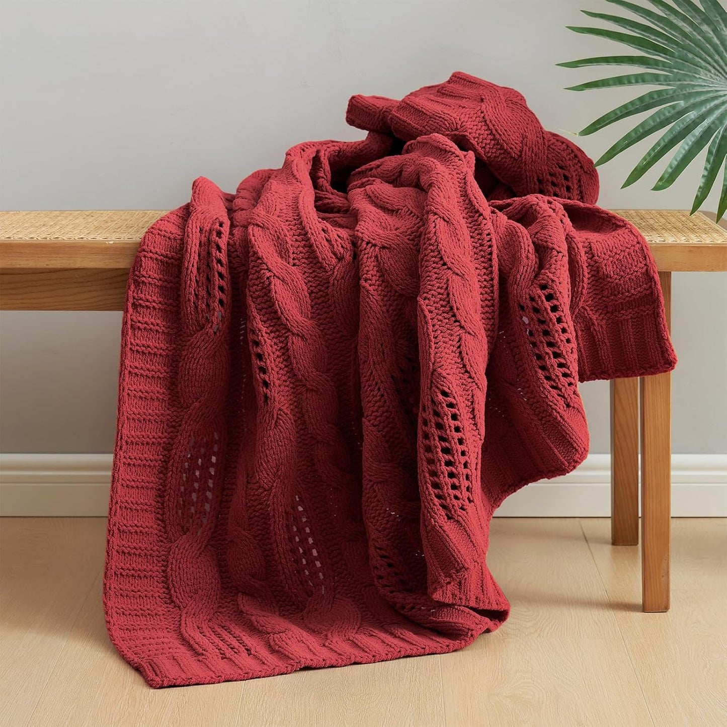 Amélie Home Chunky Knit Throw Blanket, Dual-Sided Soft Chenille Breathable Cable Knitted Blanket for Couch, Farmhouse Decorative Throw for Sofa & Chair, 50"x60", Christmas Red