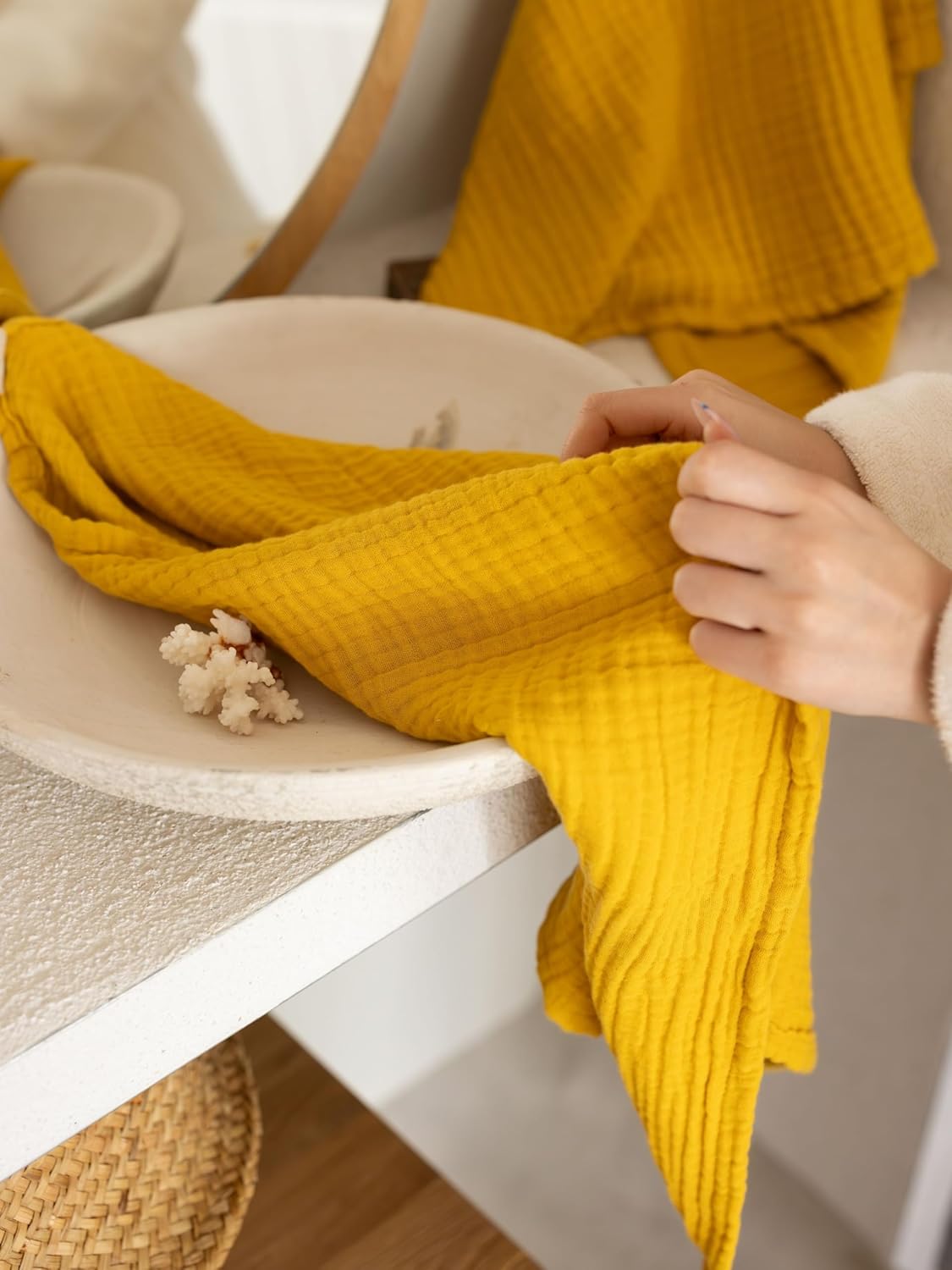 Muslin Hand Towels Pack of 4, Luxury 100% Turkish Cotton Thin Soft Quick-Dry Lint-Free Large Size Bath Hand Bathroom Towel Sets (Mustard, Pack of 4 Hand Towels)