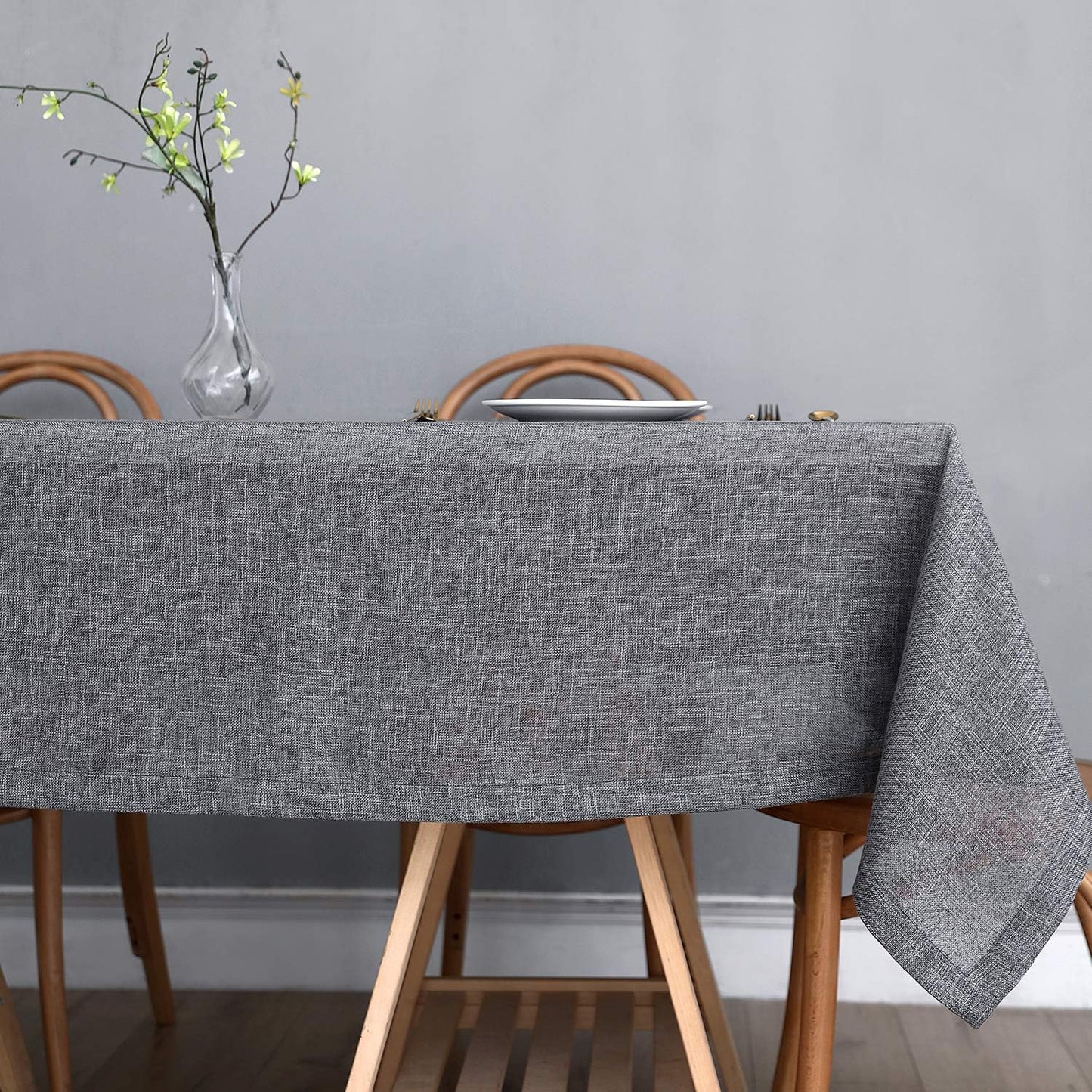 maxmill Flaxy Faux Linen Table Cloth with 2-Tone Slubby Texture Wrinkle Free Anti-Shrink Soft Tablecloth for Kitchen Dining Tabletop Outdoor and Indoor Use Rectangle 60 x 104 Inch Charcoal