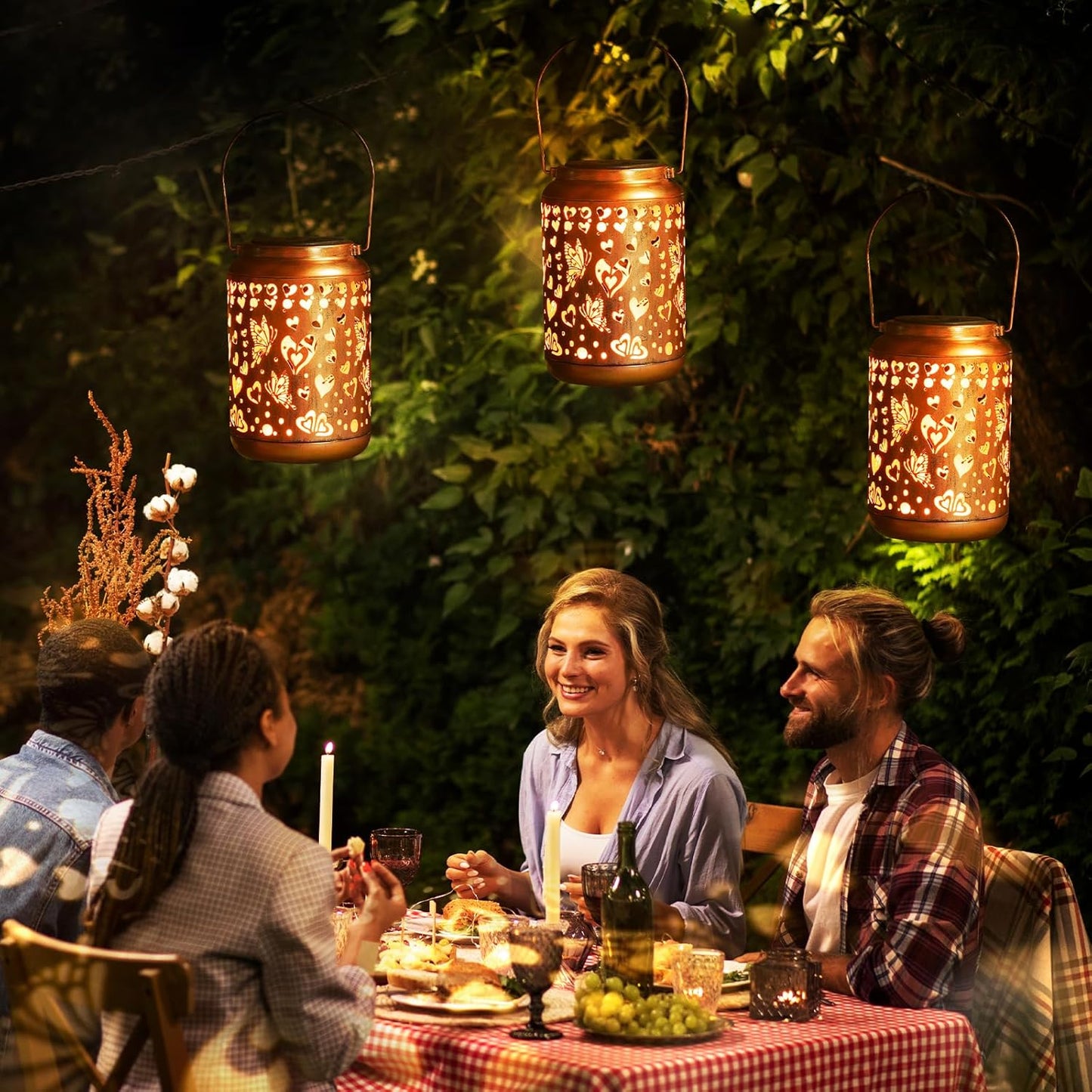 Solar Lanterns Outdoor, Love Mom Lantern Garden Decor Waterproof Decor Light Hanging Solar Lights Yard Decor, Gifts for Women, Gifts for Mom, Gifts for Grandma