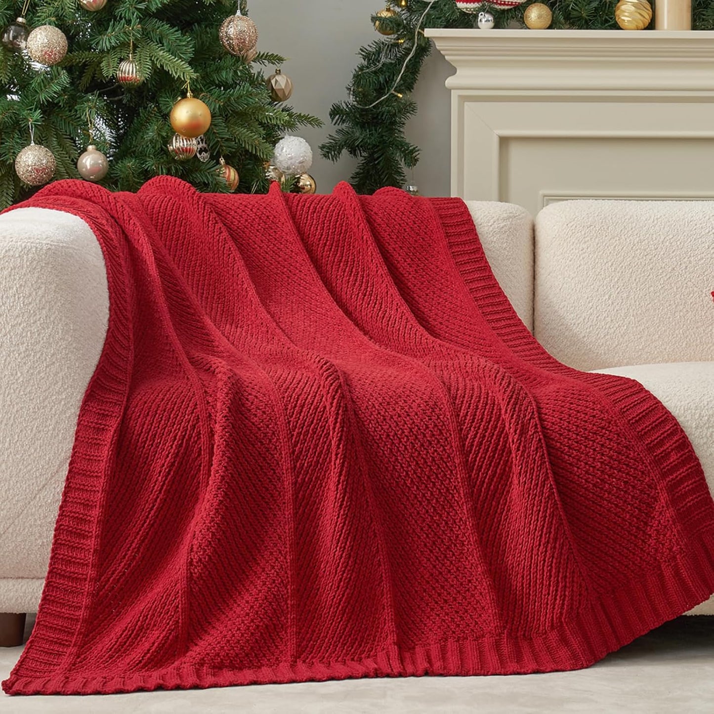 Amélie Home Chevron Chenille Knit Throw Blanket for Couch, Cozy Texture Decorative Soft Blanket for Sofa & Chair, 50"x60", Red