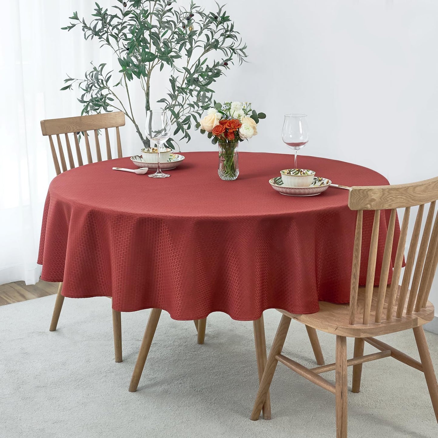 maxmill Round Tablecloth Weaved Pattern Spill-Proof Wrinkle Free Soft Table Cloth for Circular Table Cover, for Dining Room Fall Harvest Thanksgiving Parties Holiday Dinner, 90 Inch, Rustic Brick
