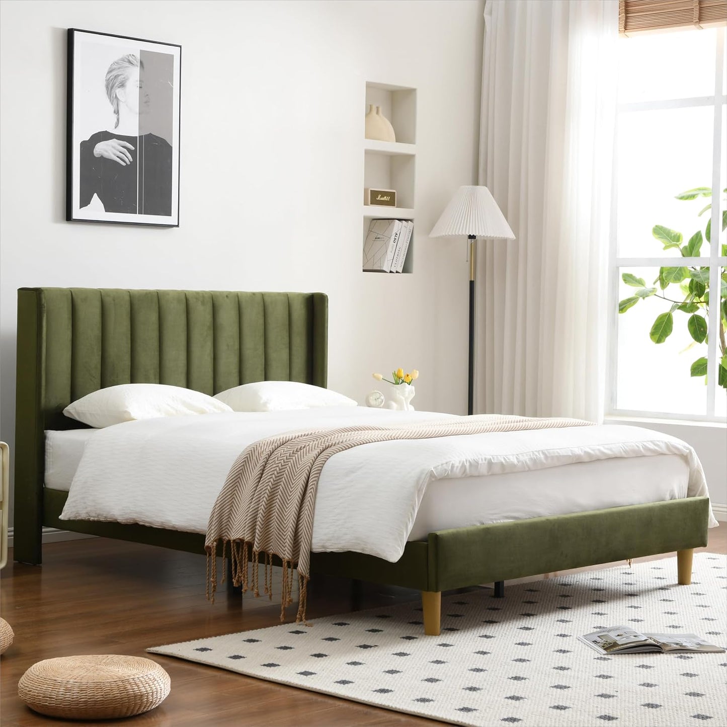 YUHUASHI upholstered Platform Bed Frame/Queen Bed Frame/Modern Geometric Double-Wing Design headboard/Velvet Fabric/Easy to Assemble no Noise (Grass Green, Queen (U.S. Standard))
