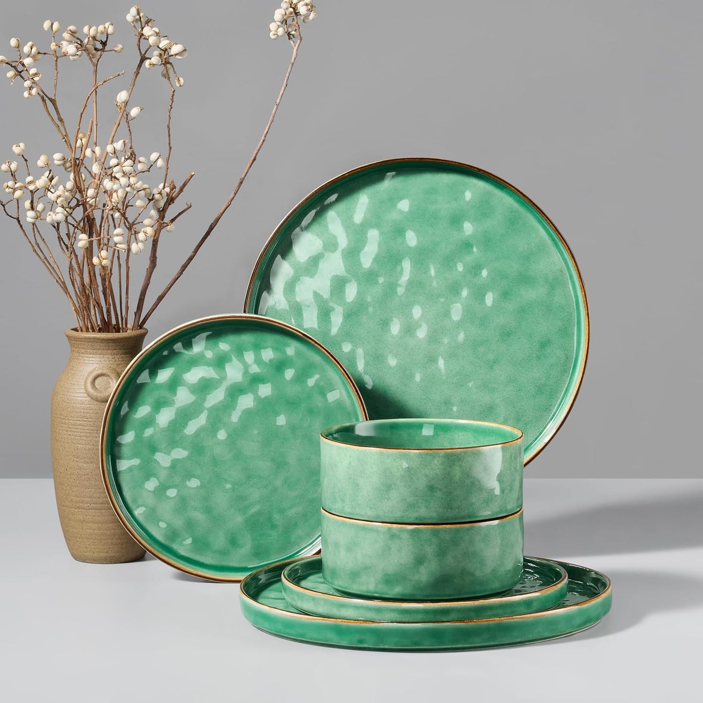 HaWare Dinnerware Sets, 6-Piece Plates and Bowls Set, Stoneware Dish Set for 2, Ceramic Dinnerware for Home Restaurant, Chip and Scratch Resistant, Microwave and Dishwasher Safe, Reactive Green