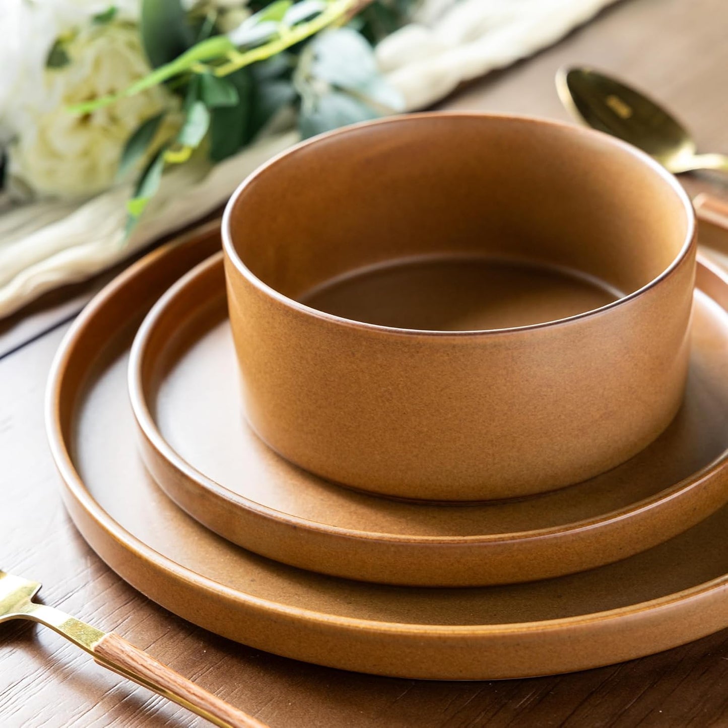 LERATIO Ceramic Dinnerware Sets for 4, High Edge Stoneware Plates and Bowls Set, Chip and Crack Resistant | Oven & Dishwasher & Microwave Safe Dishes Set, Service for 4 -Caramel