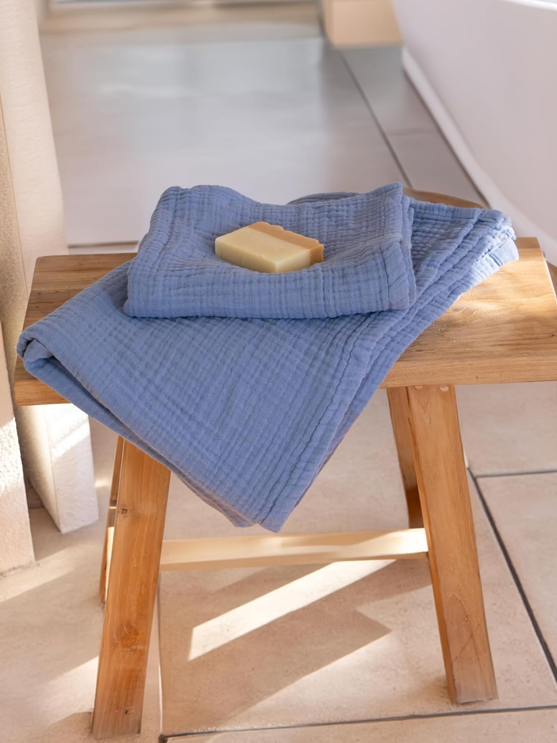 Muslin Hand Towels Pack of 4, Luxury 100% Turkish Cotton Thin Soft Quick-Dry Lint-Free Large Size Bath Hand Bathroom Towel Sets (Indigo Blue, Pack of 4 Hand Towels)