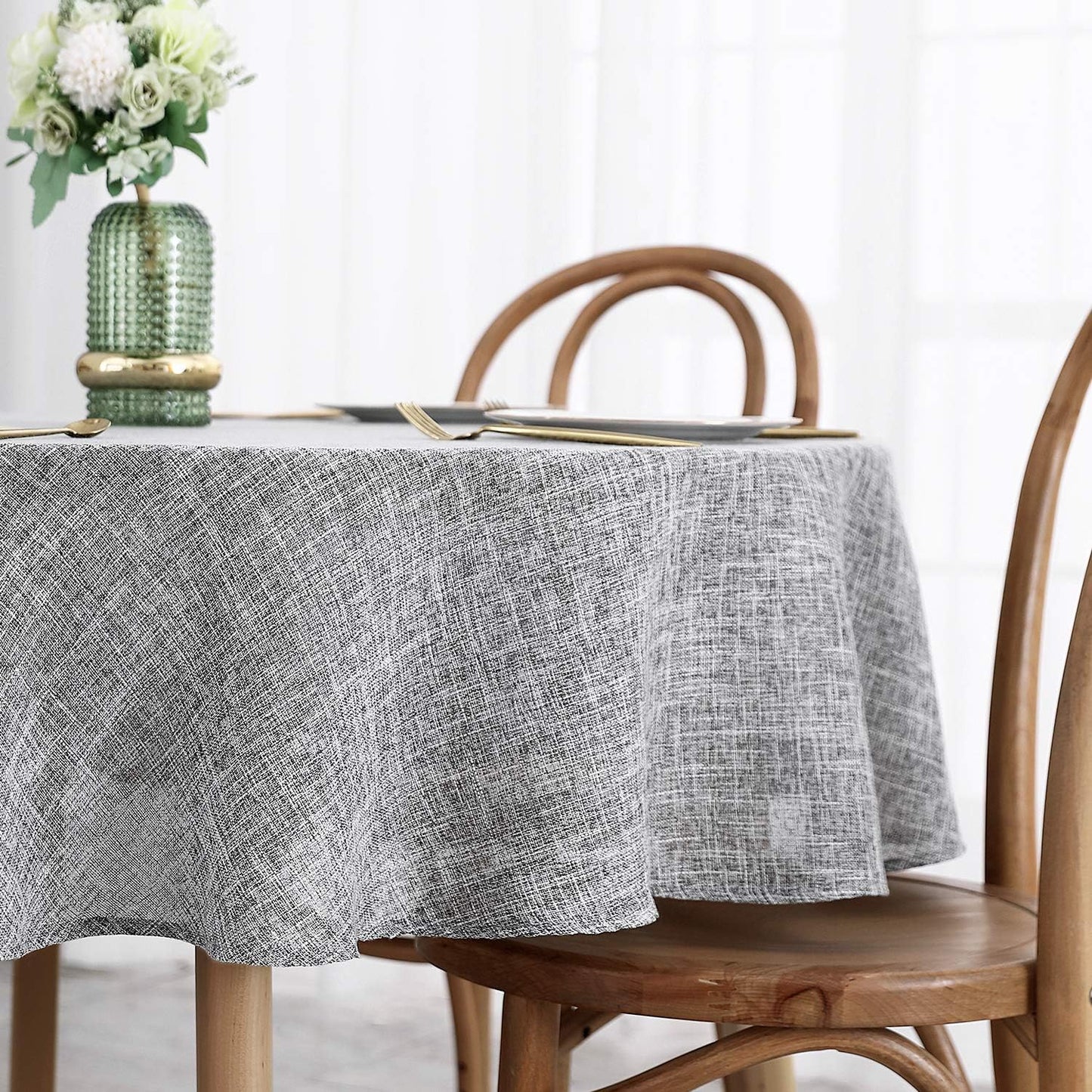 maxmill Flaxy Faux Linen Tablecloth with 2-Tone Slubby Texture Wrinkle Resistant Anti-Shrink Soft Table Cloth for Kitchen Dining Restaurant Tabletop for Event Dinner Round 70 Inch Light Gray