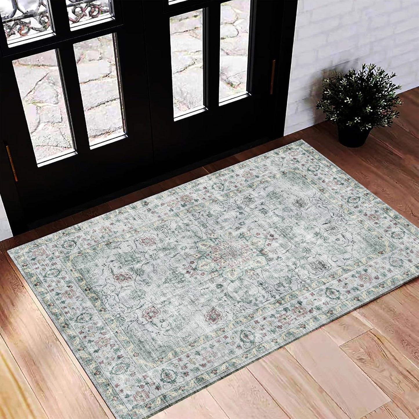 Washable Area Rug 2'x3' Door Mat Vintage Distressed Doormat Indoor Entrance Traditional Thin Rug Floral Print Non Slip Carpet for Kitchen Bathroom Bedroom Living Room