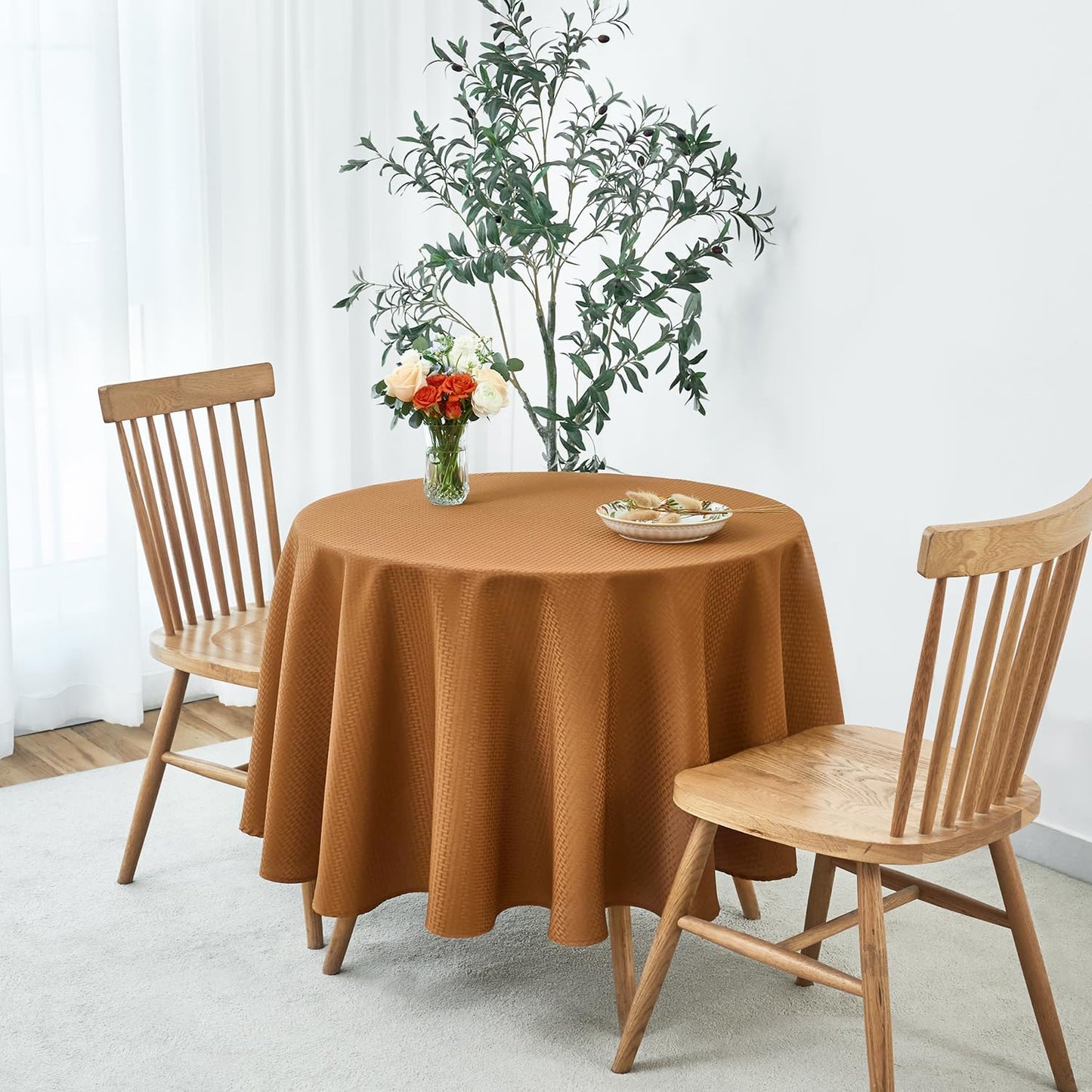 maxmill Fall Tablecloth Weaved Texture Design Stain Resistant Waterproof Anti-Shrink Spillproof Washable Soft Table Cloth for Dining Room Harvest Thanksgiving Parties, Round 70 Inch, Amber