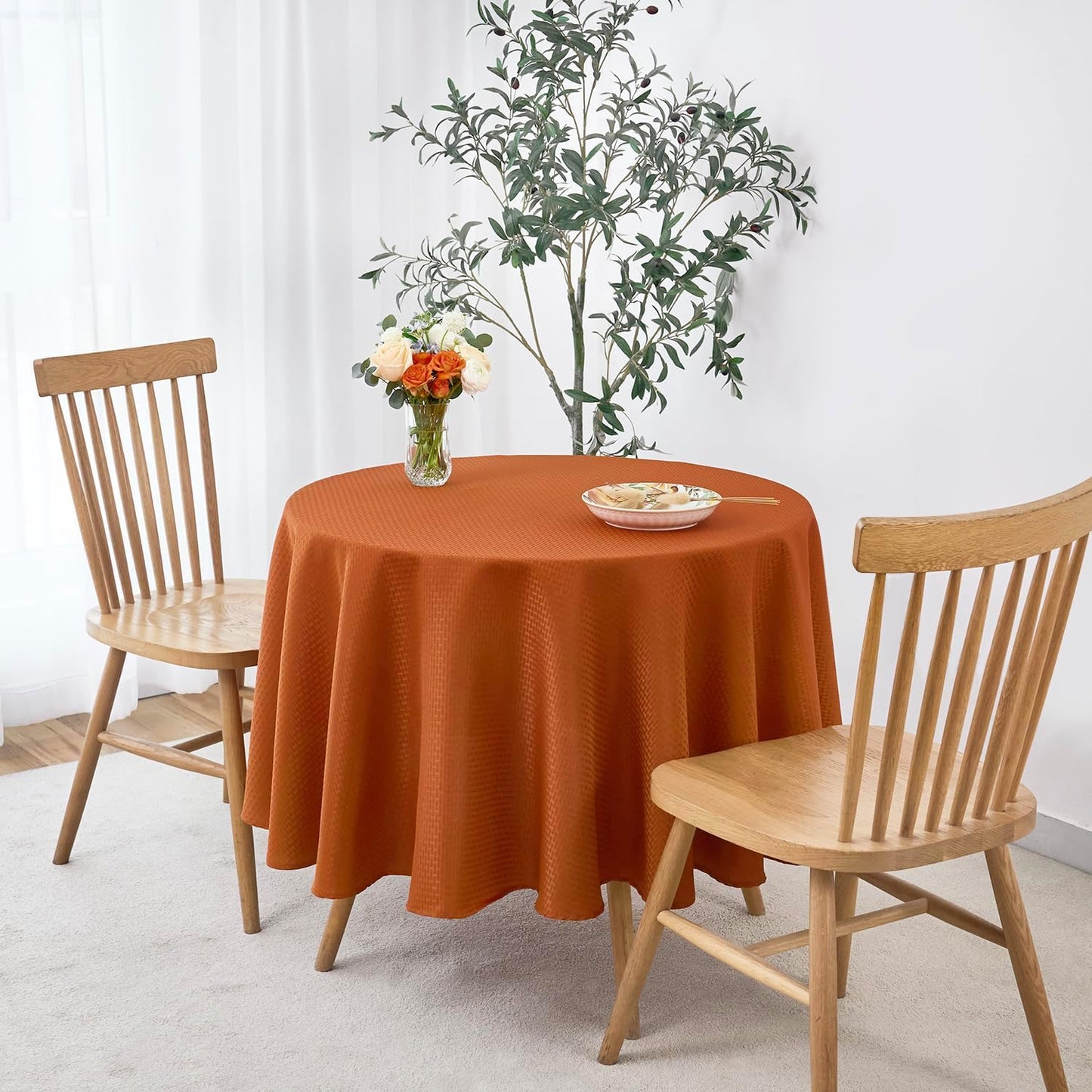 maxmill Round Tablecloth Weaved Pattern Spill-Proof Wrinkle Free Soft Jacquard Table Cloth for Circular Table Cover, for Dining Room Fall Harvest Thanksgiving Parties Holiday Dinner, 70 Inch, Rust