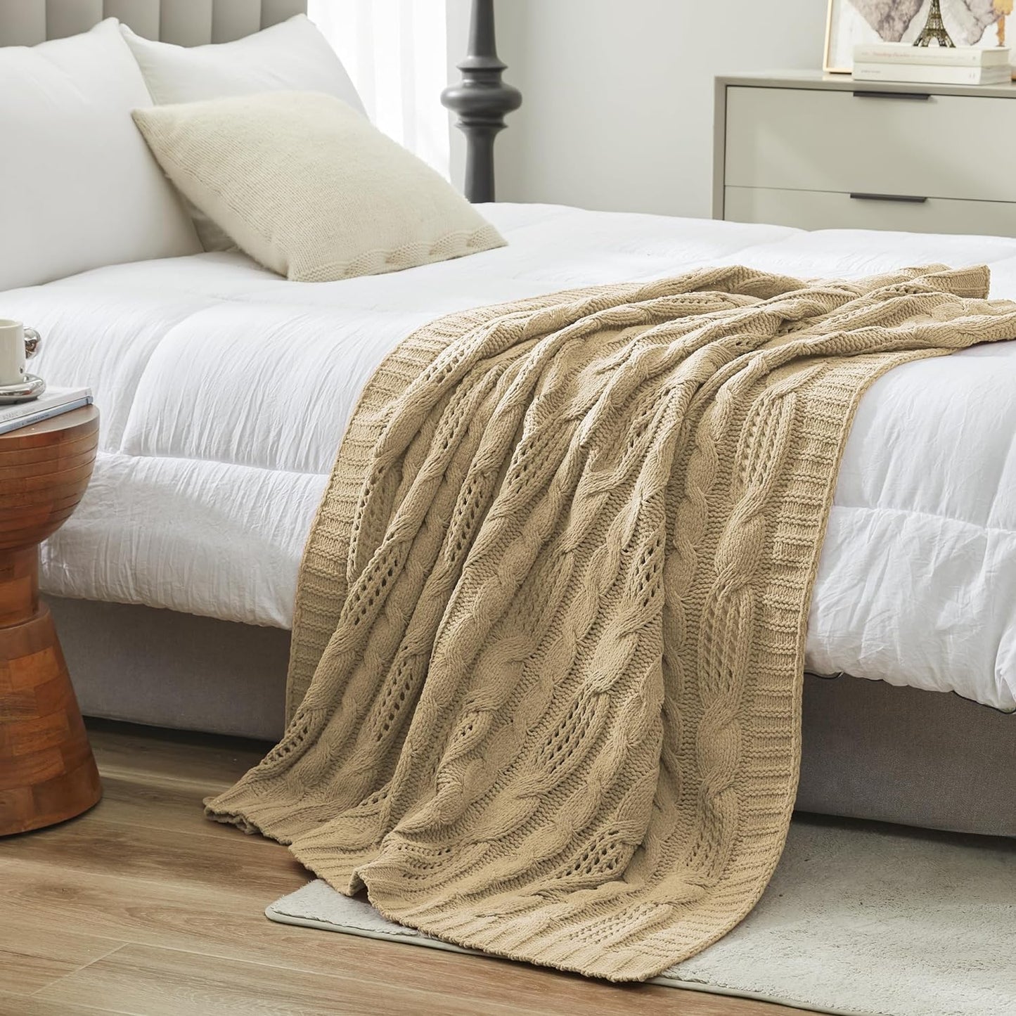 Amélie Home Chunky Knit Throw Blanket, Dual-Sided Soft Chenille Breathable Cable Knitted Blanket for Couch, Farmhouse Decorative Throw for Sofa & Chair, 60"x80", Beige