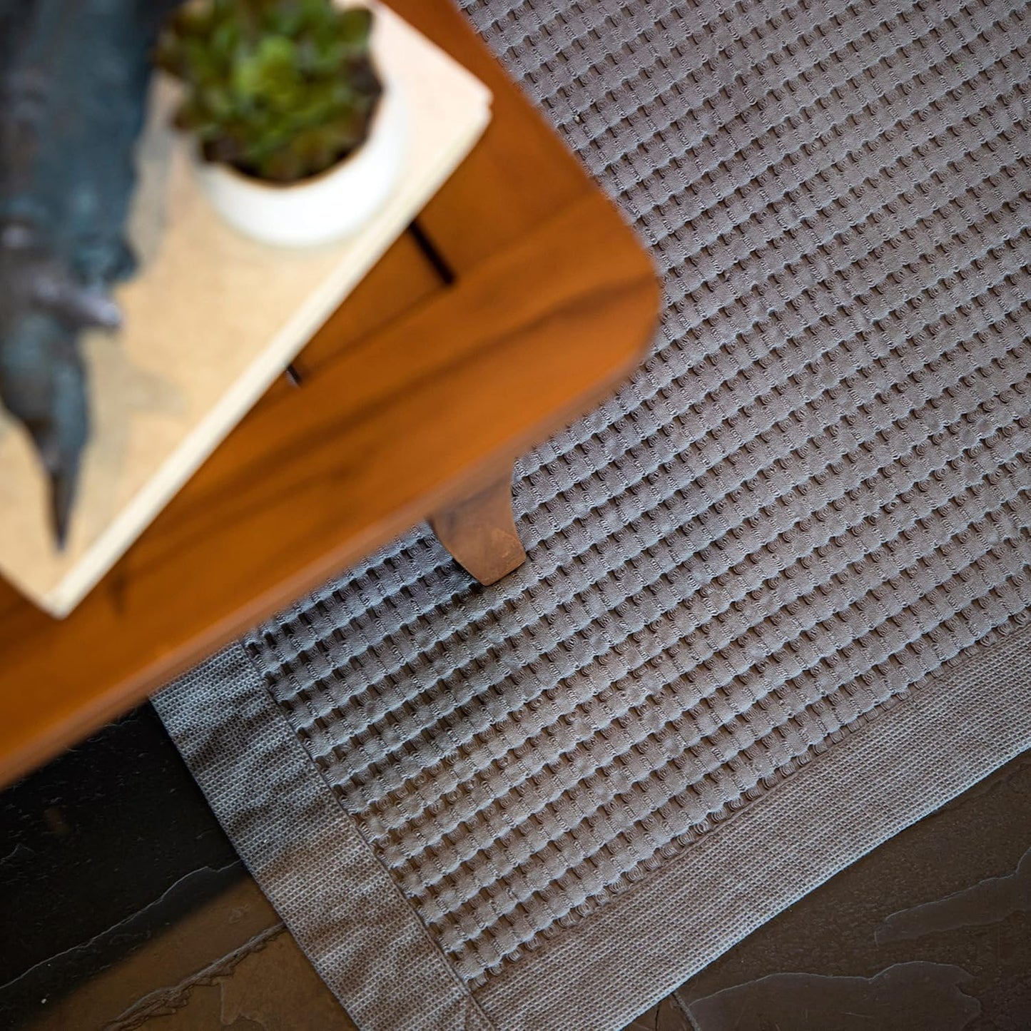 GILDEN TREE Bathroom Mat Absorbent Cotton Quick Dry for Shower, Bath & Bathtub Washable Thin, Modern Style (Slate)