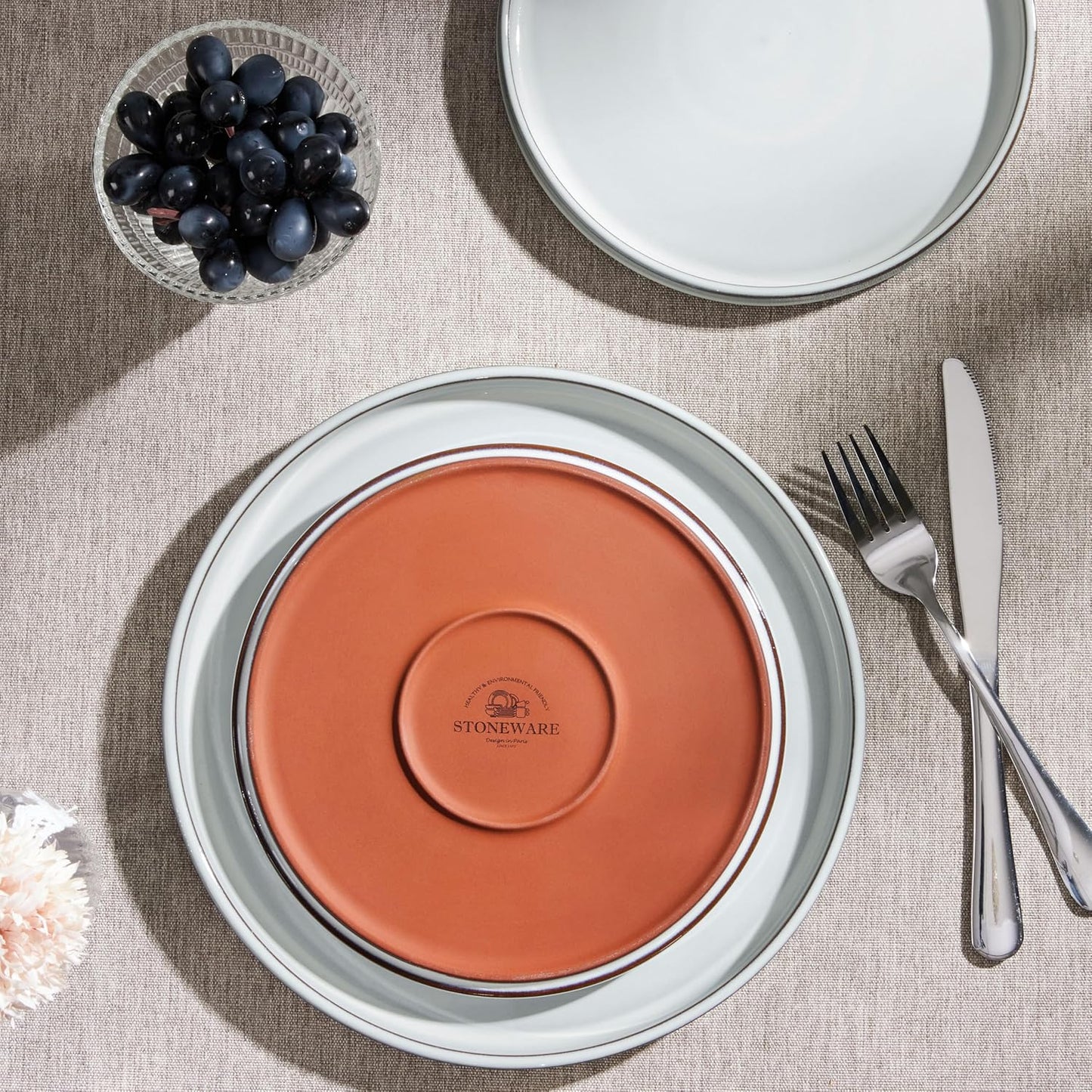 Herogo 12 Pieces Stoneware Dinnerware Set for 4, Ceramic Dinner Dishware Sets for Home Kitchen, Plates and Bowls with Rustic Terracotta Bottom, Dishwasher & Microwave Safe, Icy White