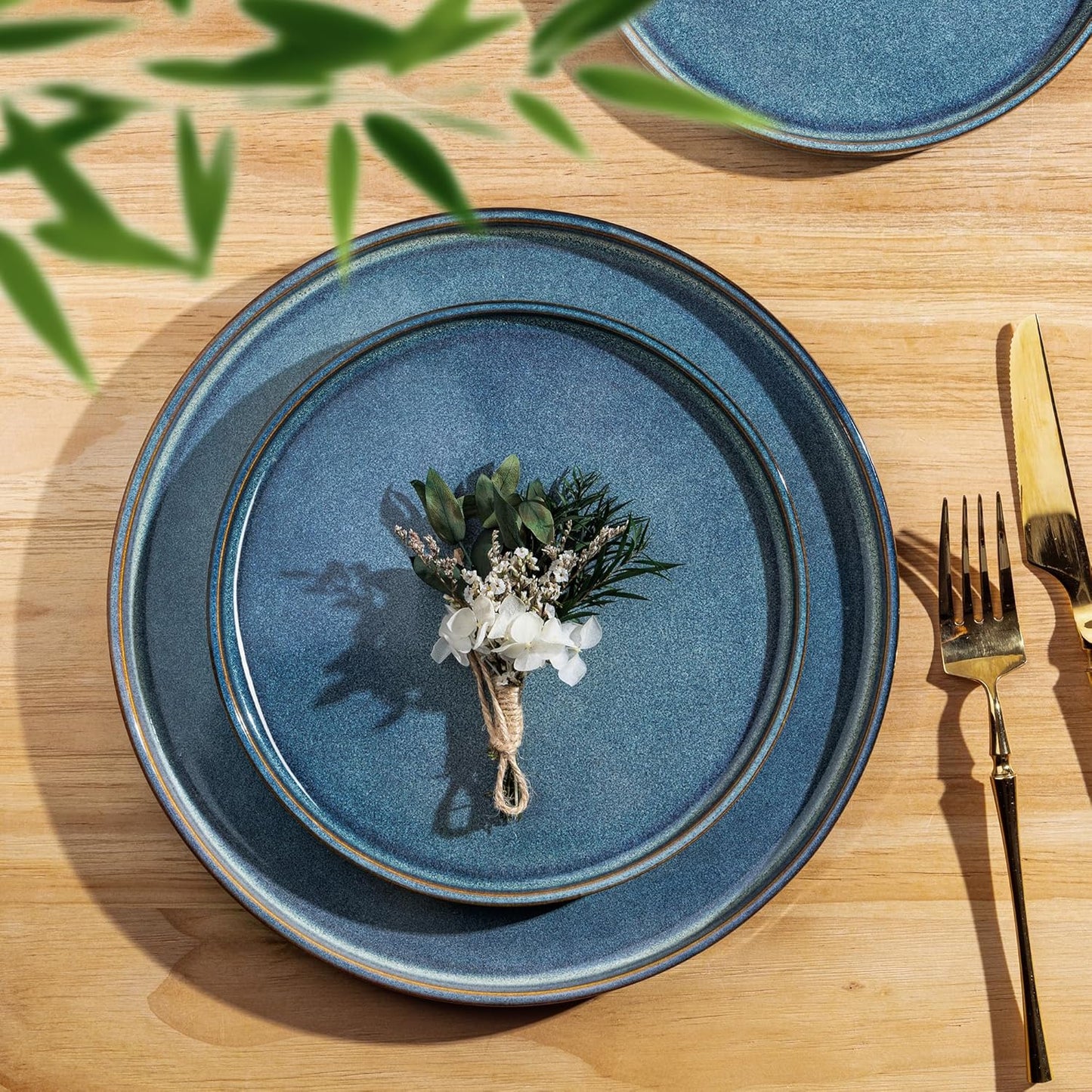 AmorArc Ceramic Dinnerware Sets, Handmade Reactive Glaze Stoneware Plates and Bowls Sets,Highly Chip and Crack Resistant | Dishwasher & Microwave Safe Dishes Set, Service for 6 (18pc)