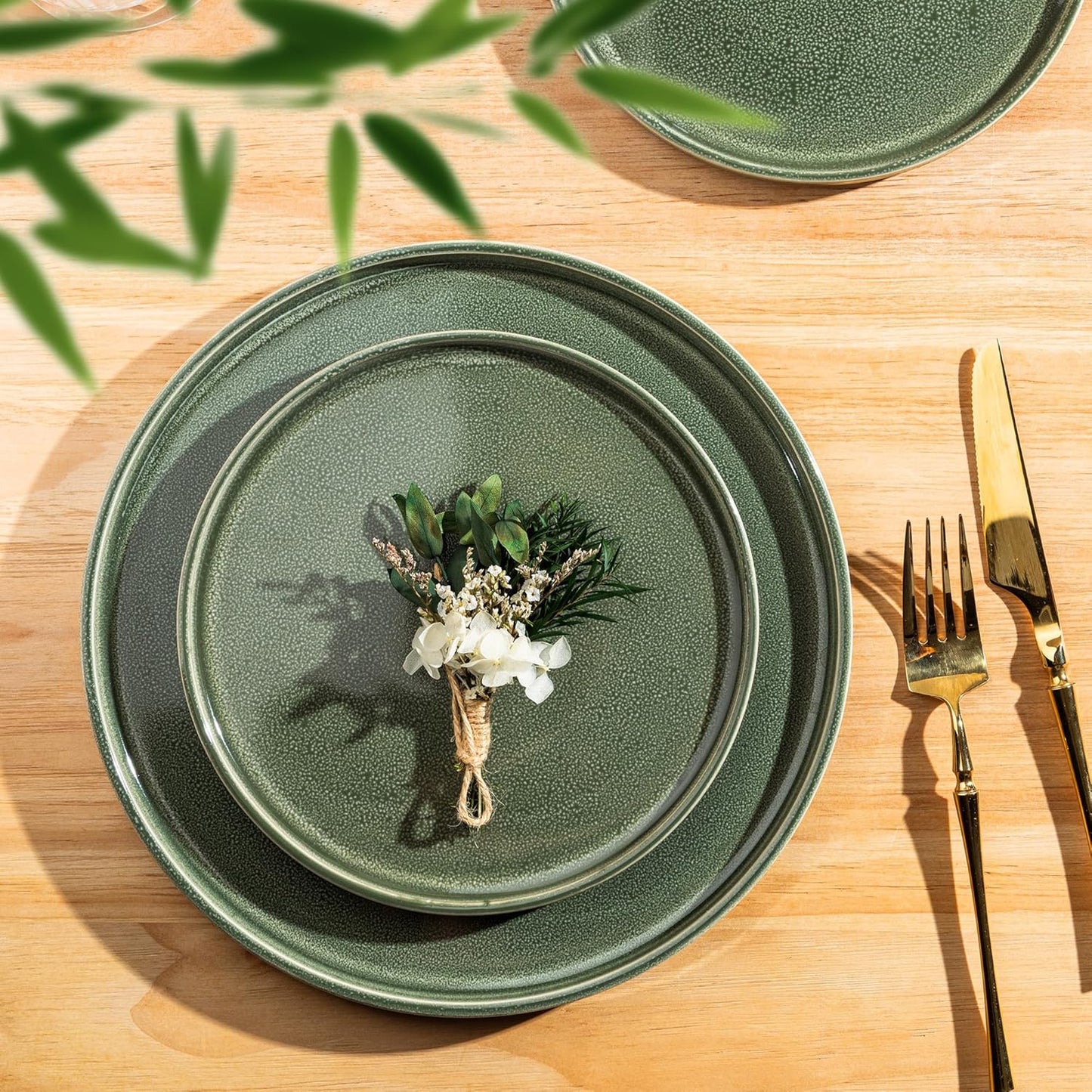 AmorArc Ceramic Dinnerware Sets, Handmade Reactive Glaze Stoneware Plates and Bowls Sets,Highly Chip and Crack Resistant | Dishwasher & Microwave Safe Dishes Set, Service for 6 (18pc)